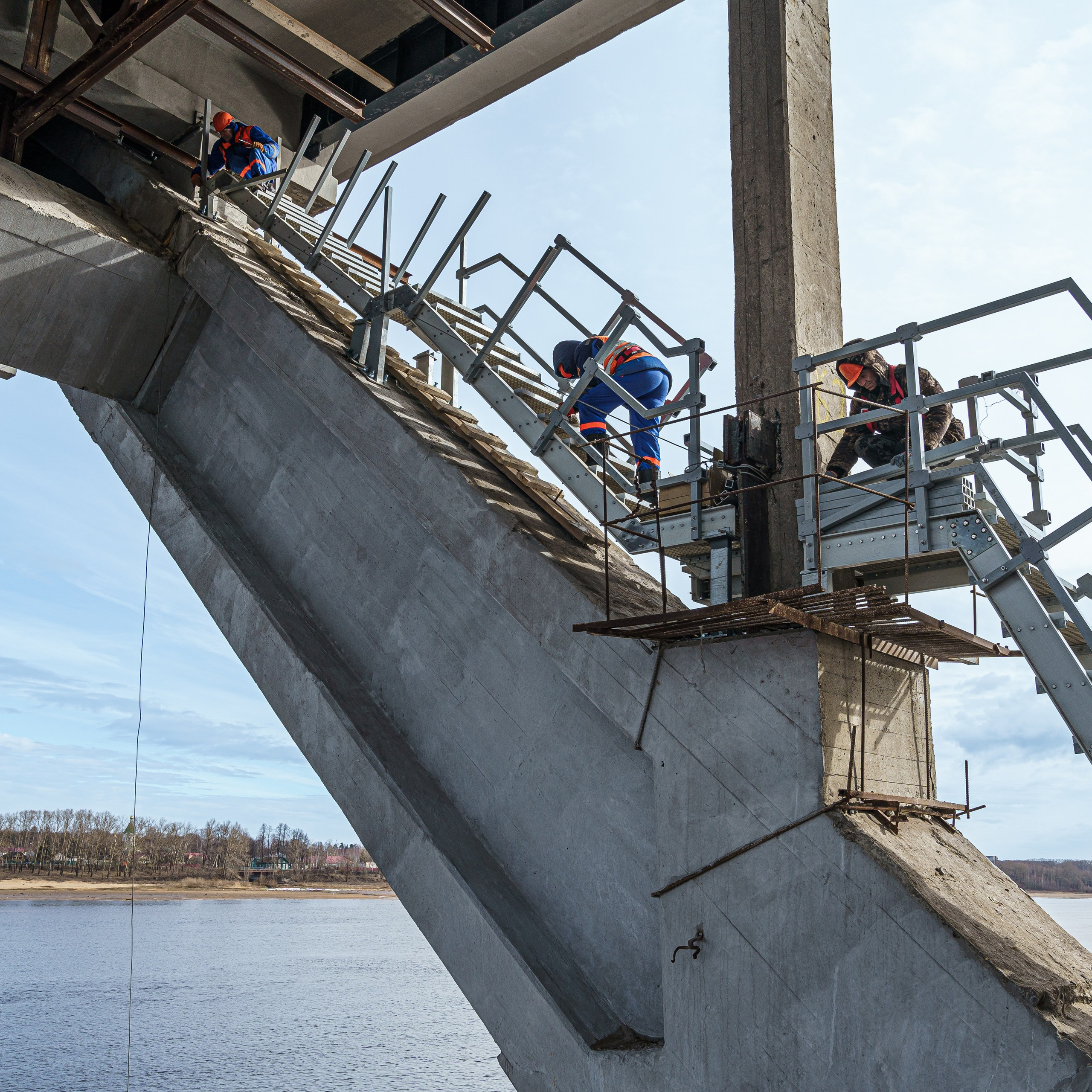 Волжский мост, рыбинск. Интерьерная съемка в Ярославле, Москве, Санкт-Петербурге