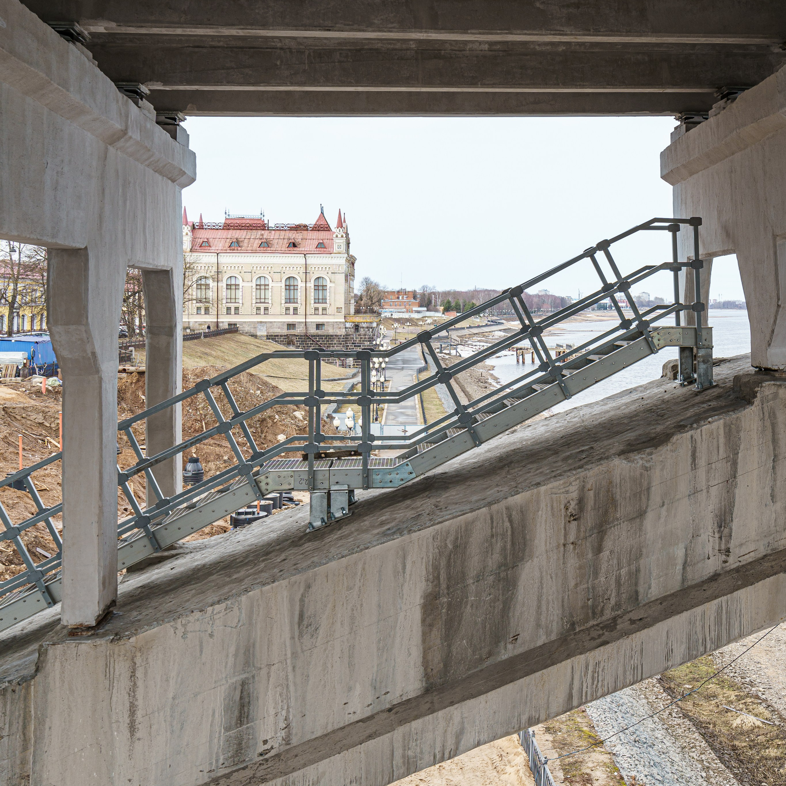 Волжский мост, рыбинск. Интерьерная съемка в Ярославле, Москве, Санкт-Петербурге