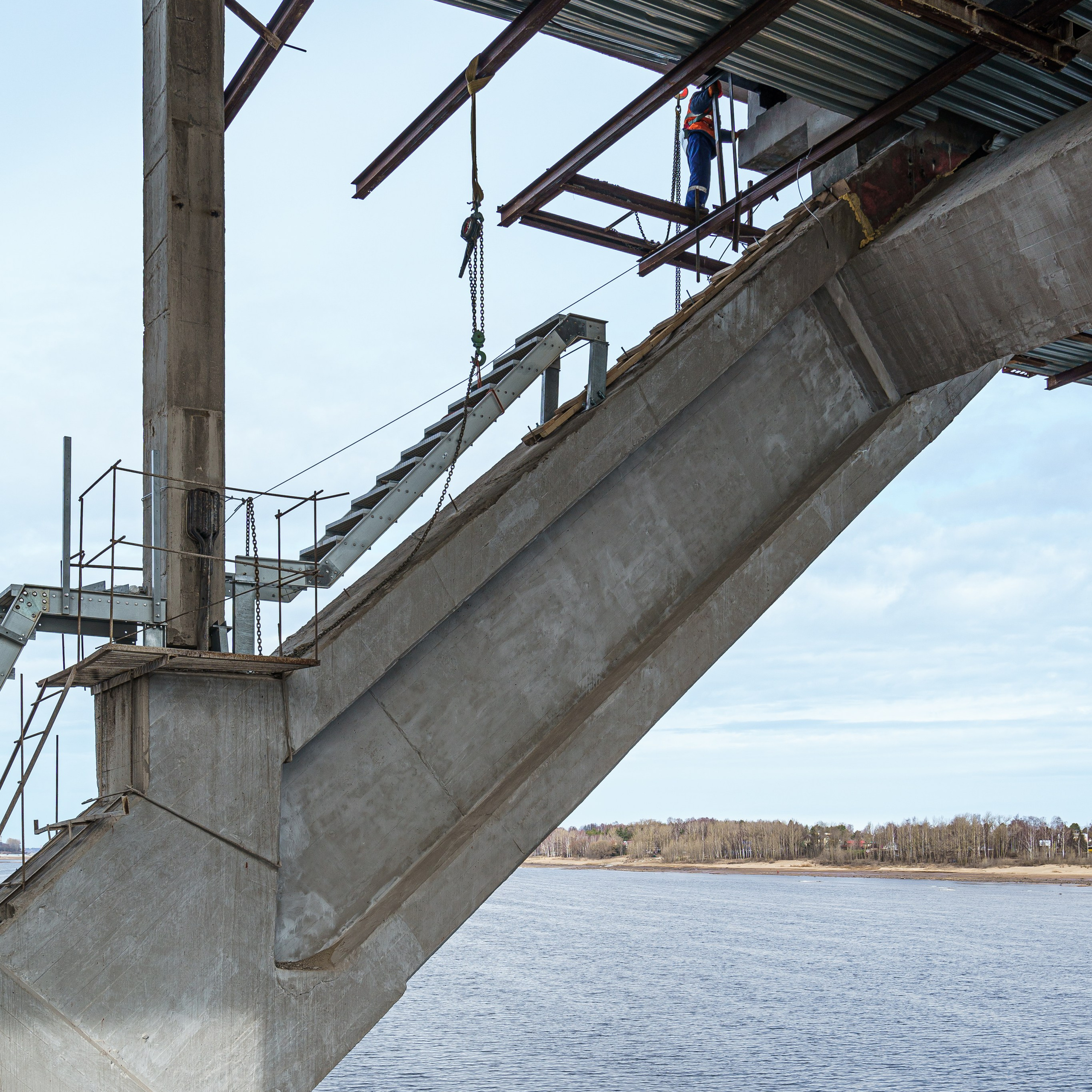 Волжский мост, рыбинск. Интерьерная съемка в Ярославле, Москве, Санкт-Петербурге