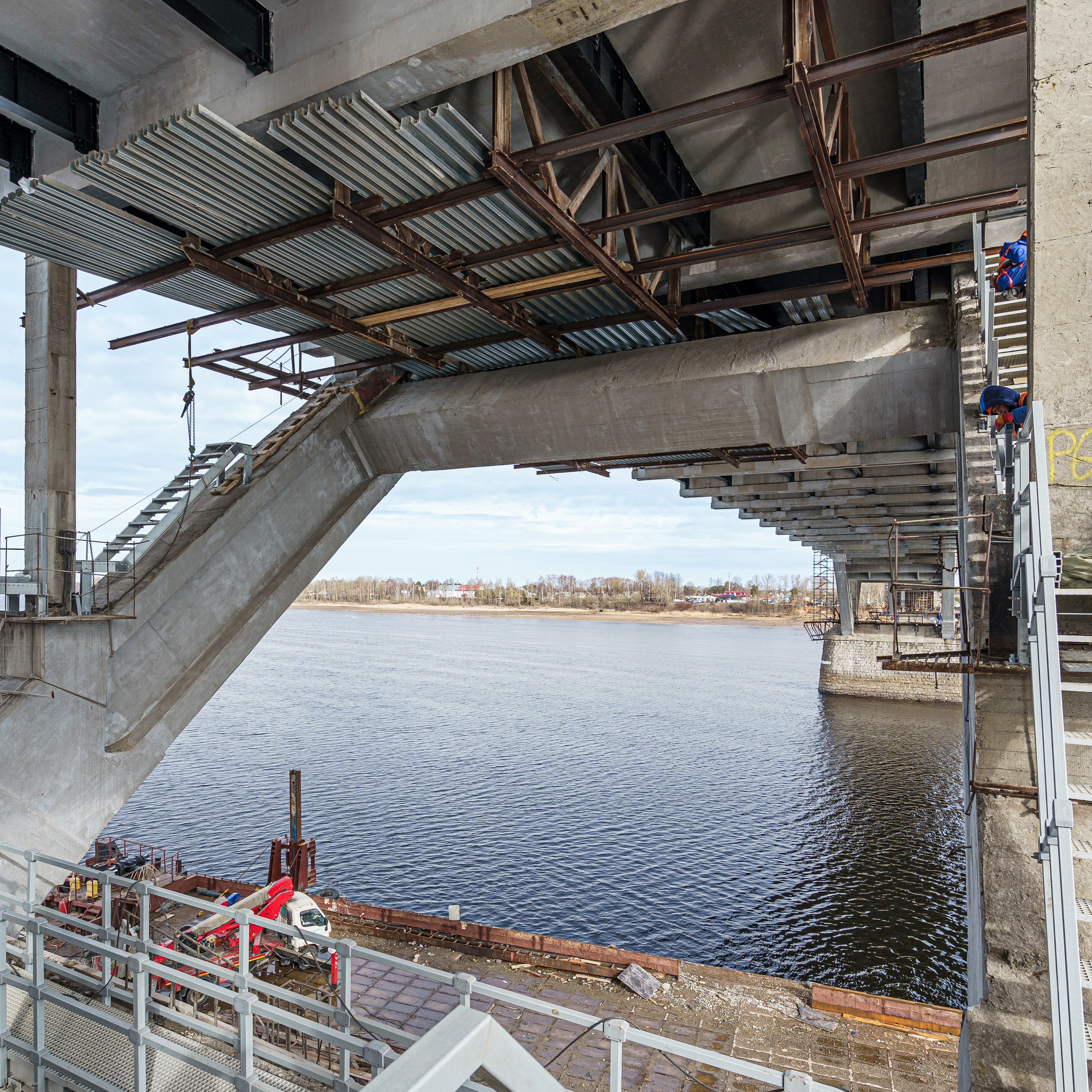Волжский мост, рыбинск. Интерьерная съемка в Ярославле, Москве, Санкт-Петербурге
