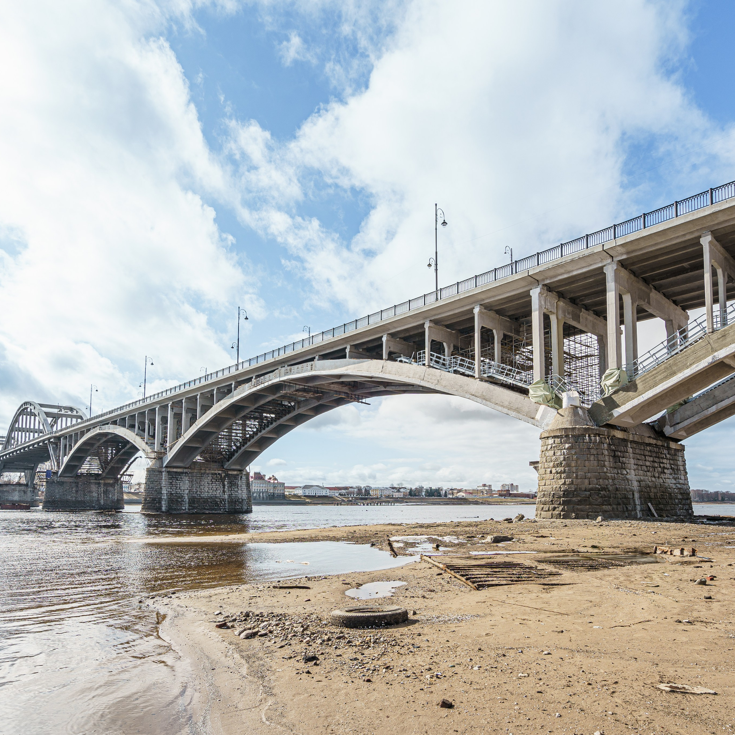 Волжский мост, рыбинск. Интерьерная съемка в Ярославле, Москве, Санкт-Петербурге