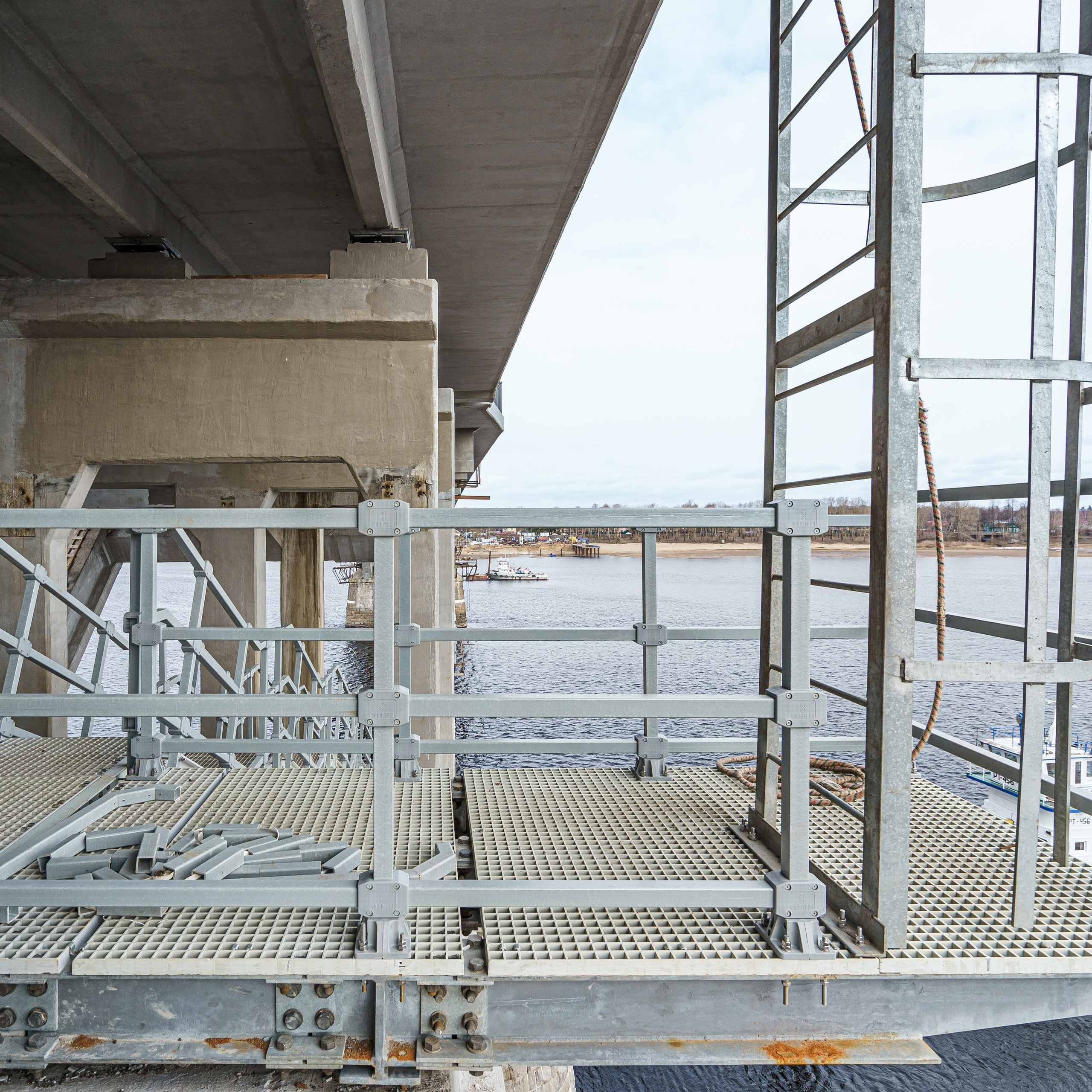 Волжский мост, рыбинск. Интерьерная съемка в Ярославле, Москве, Санкт-Петербурге