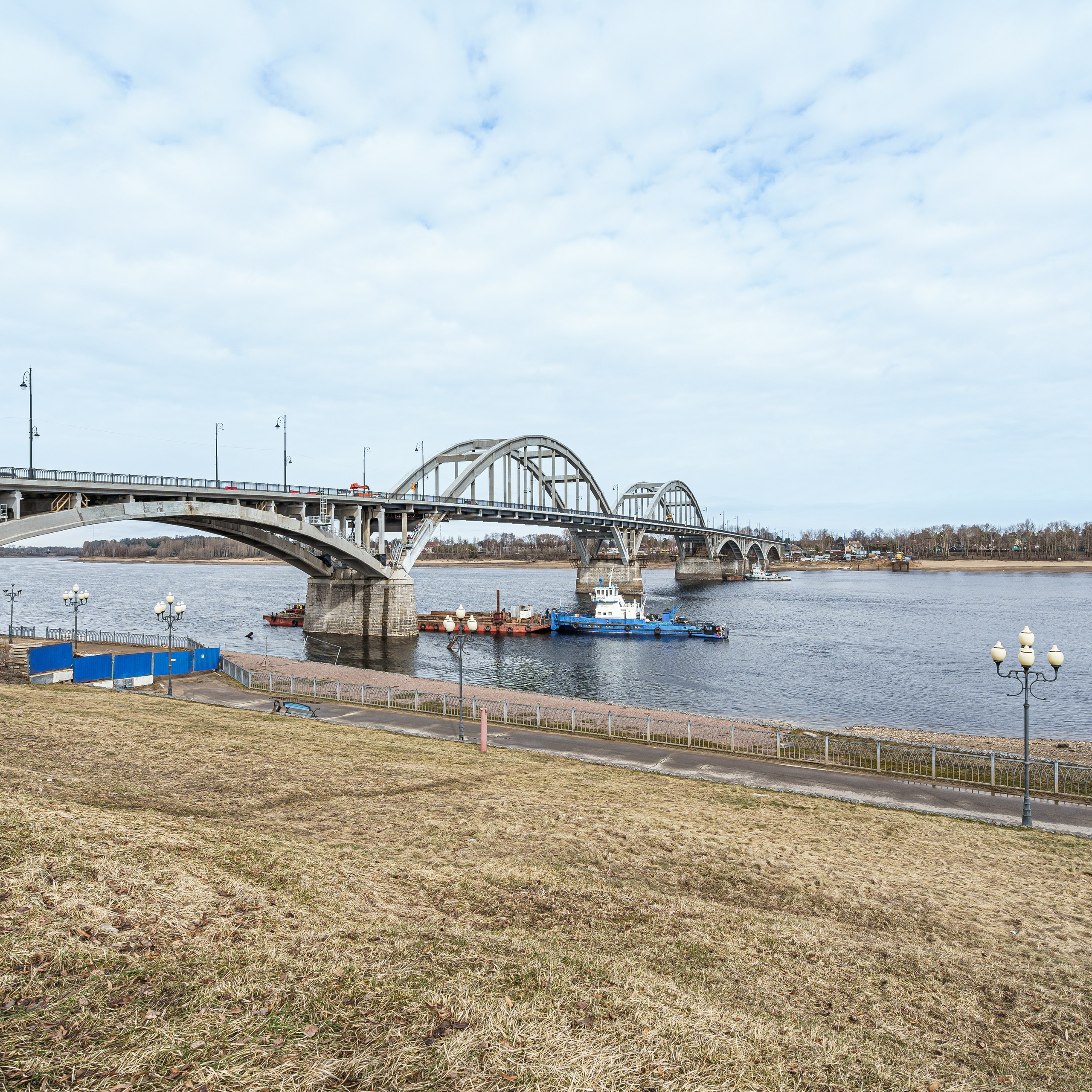 Волжский мост, рыбинск. Интерьерная съемка в Ярославле, Москве, Санкт-Петербурге
