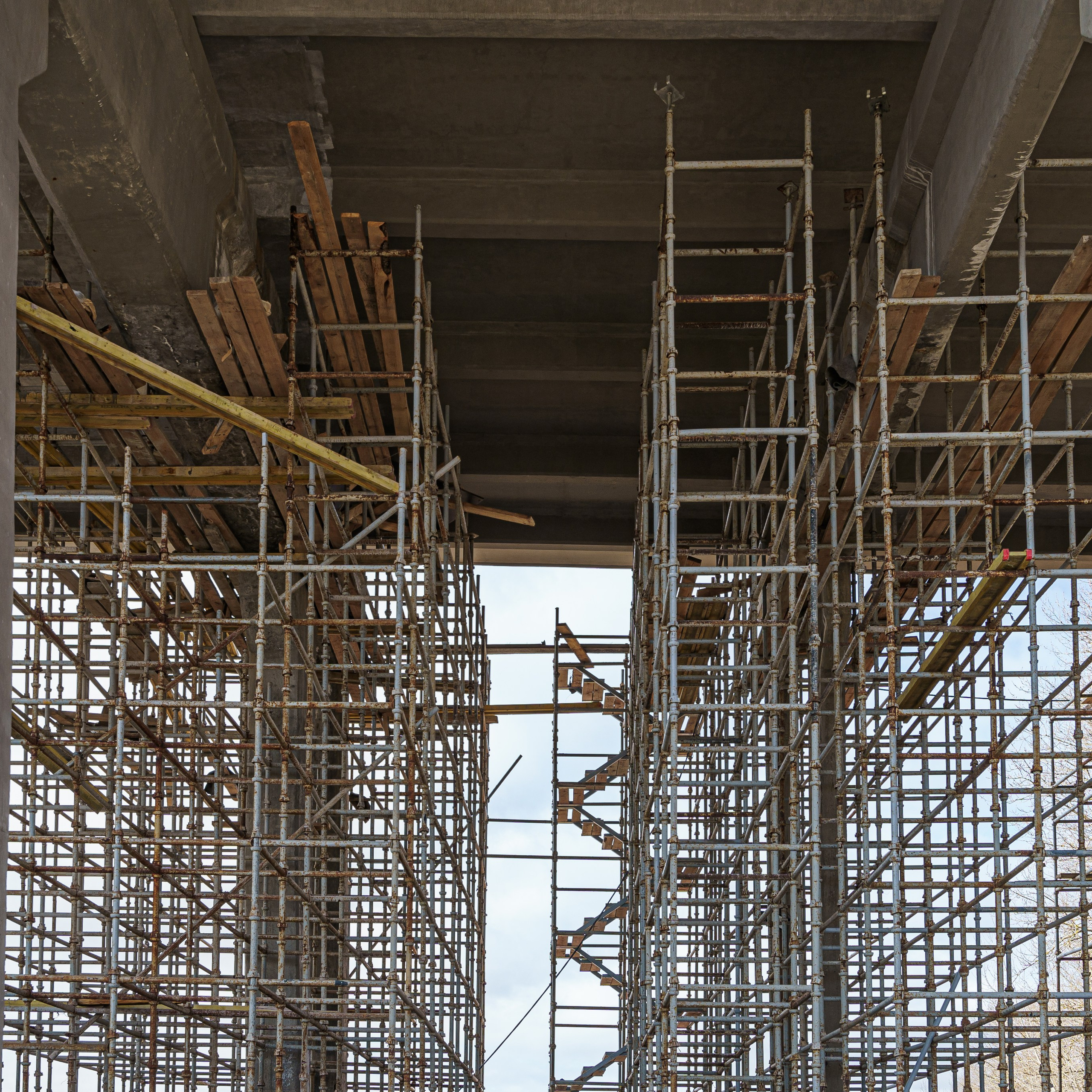 Волжский мост, рыбинск. Интерьерная съемка в Ярославле, Москве, Санкт-Петербурге