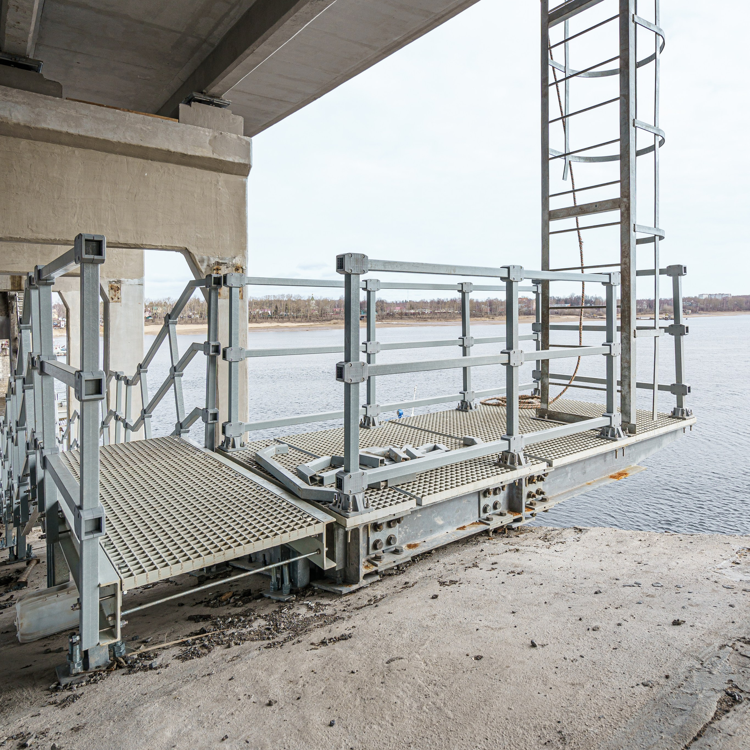 Волжский мост, рыбинск. Интерьерная съемка в Ярославле, Москве, Санкт-Петербурге