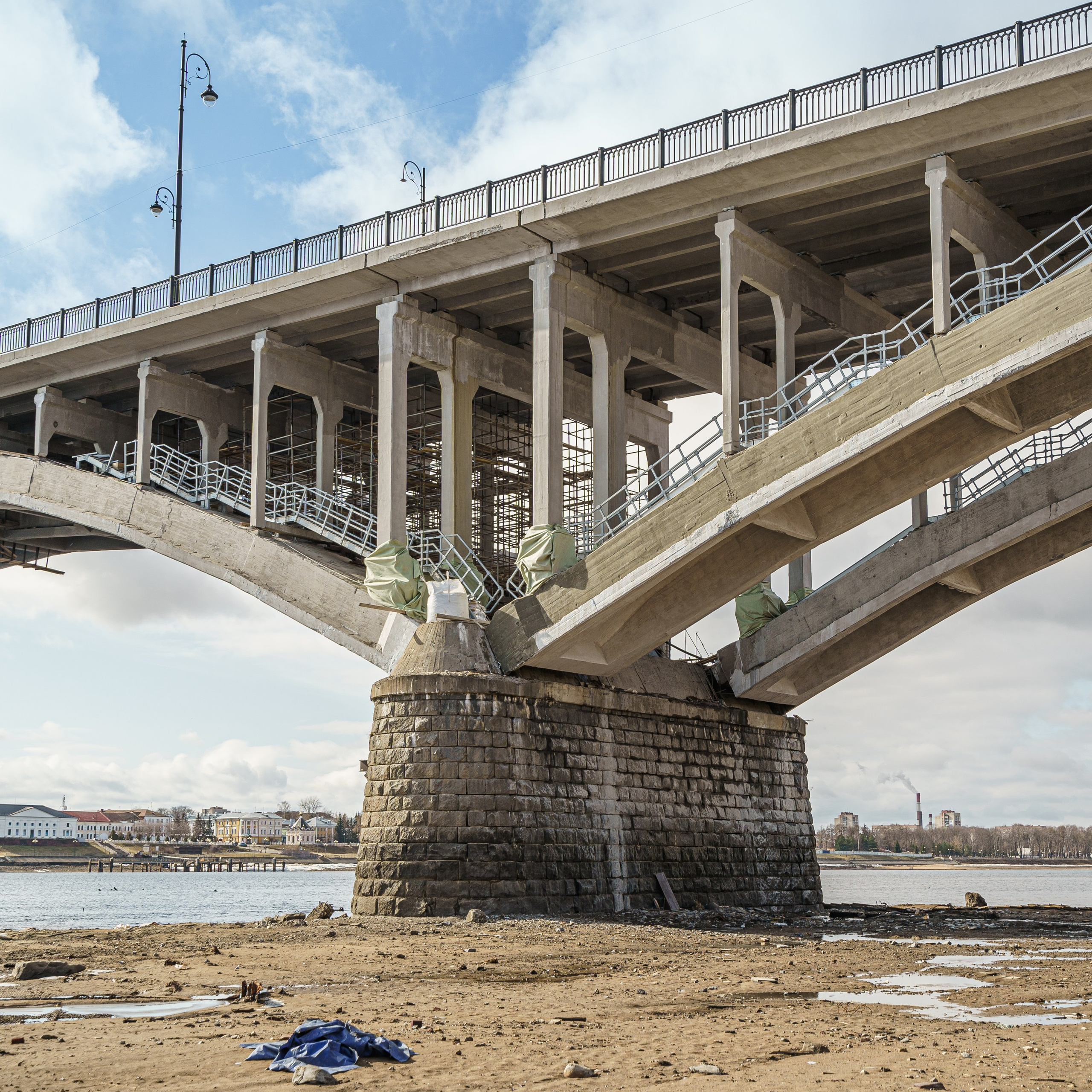 Волжский мост, рыбинск. Интерьерная съемка в Ярославле, Москве, Санкт-Петербурге