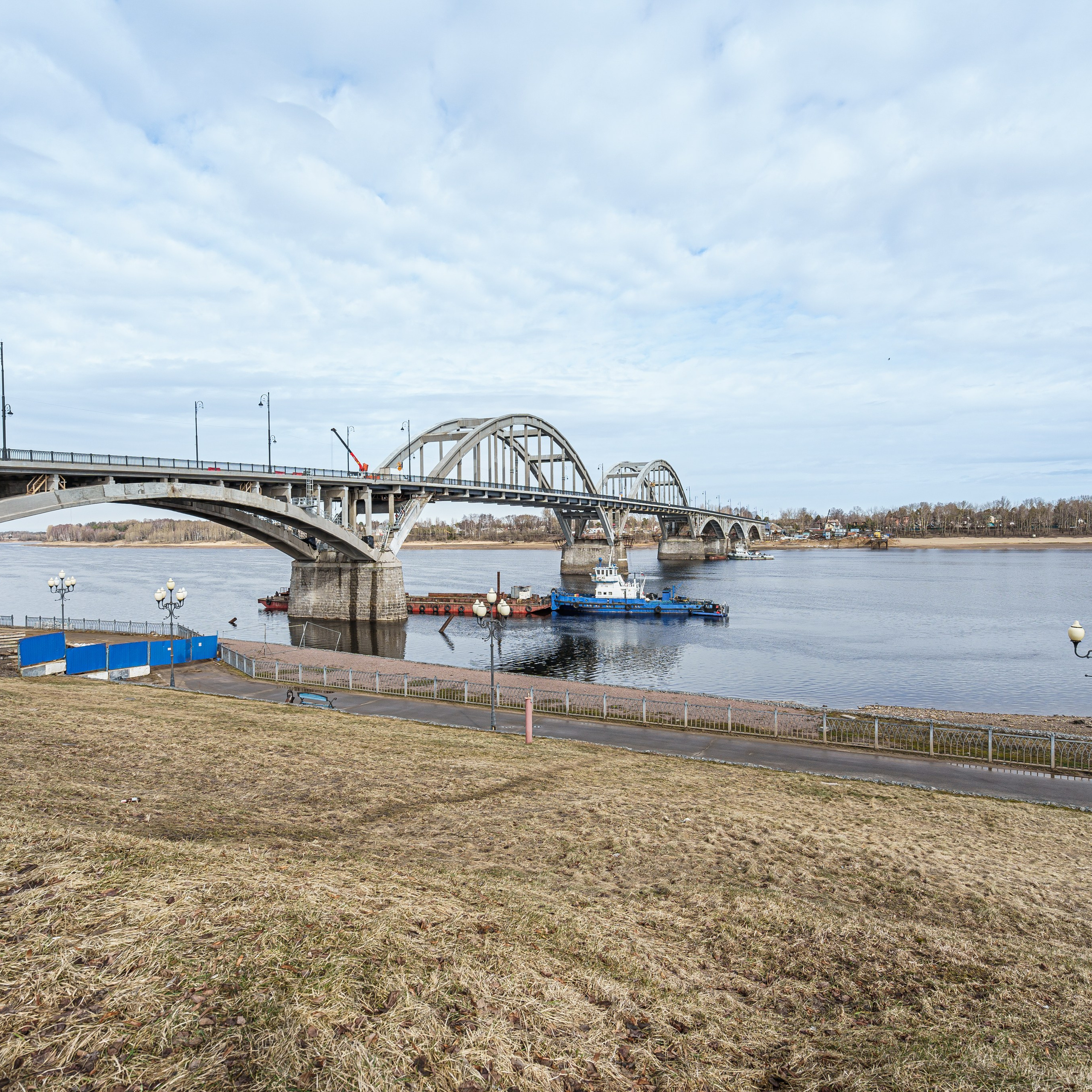 Волжский мост, рыбинск. Интерьерная съемка в Ярославле, Москве, Санкт-Петербурге