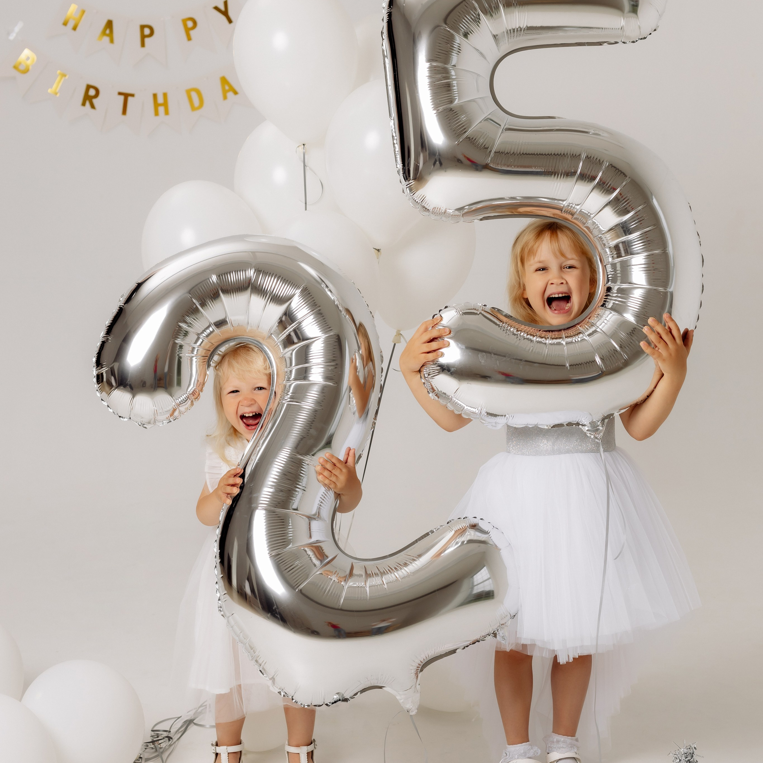 День рождения сестренок