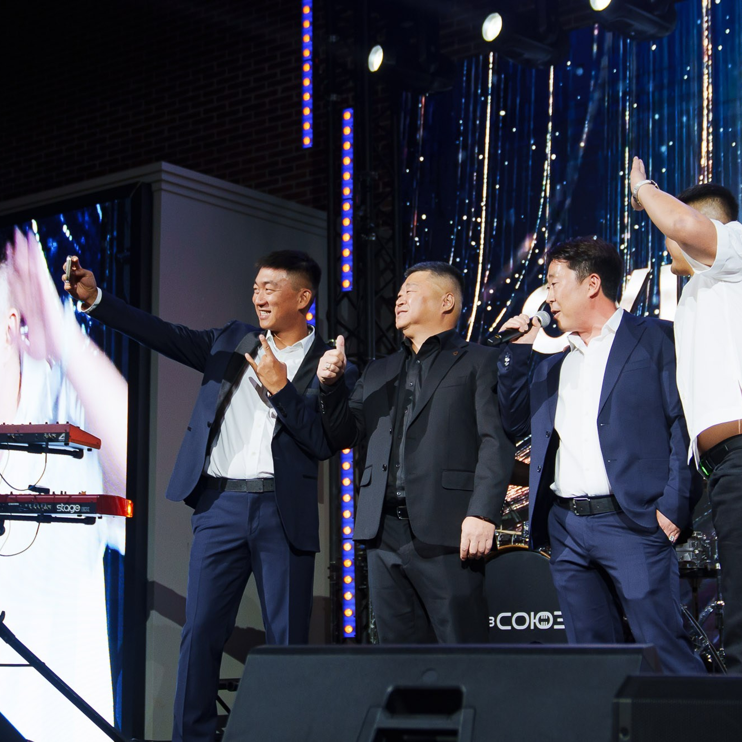 Корпоратив компании «Суши даром». Свадебный и семейный фотограф в Ростове-на-Дону. Андрей Сайфутдинов