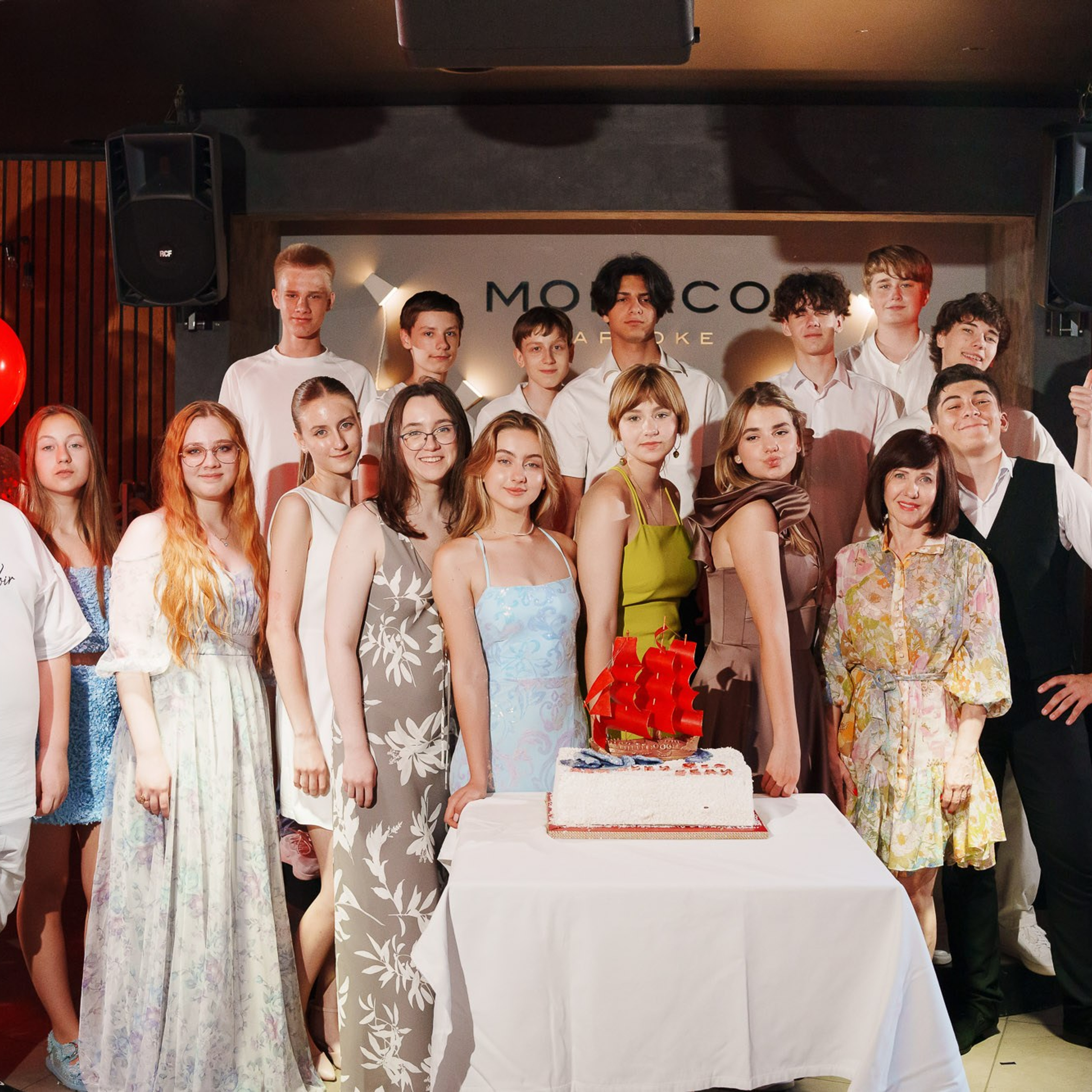 Мини-фотоотчёты фотосессий и фоторепортажных съёмок. Свадебный и семейный фотограф в Ростове-на-Дону. Андрей Сайфутдинов