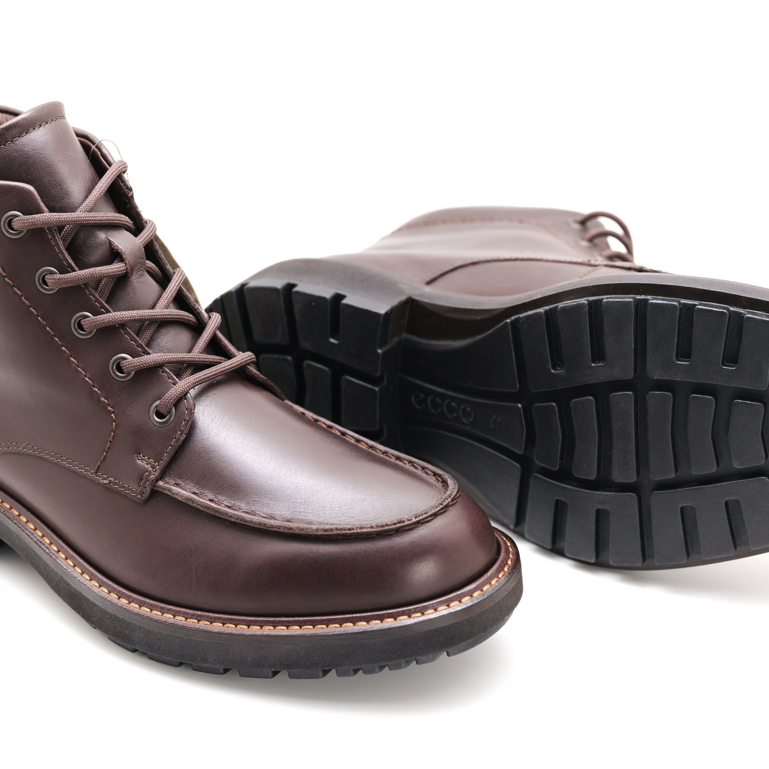 Предметная фотосъёмка обуви премиального бренда ECCO — профессиональная съёмка товаров. Свадебный и семейный фотограф в Ростове-на-Дону. Андрей Сайфутдинов