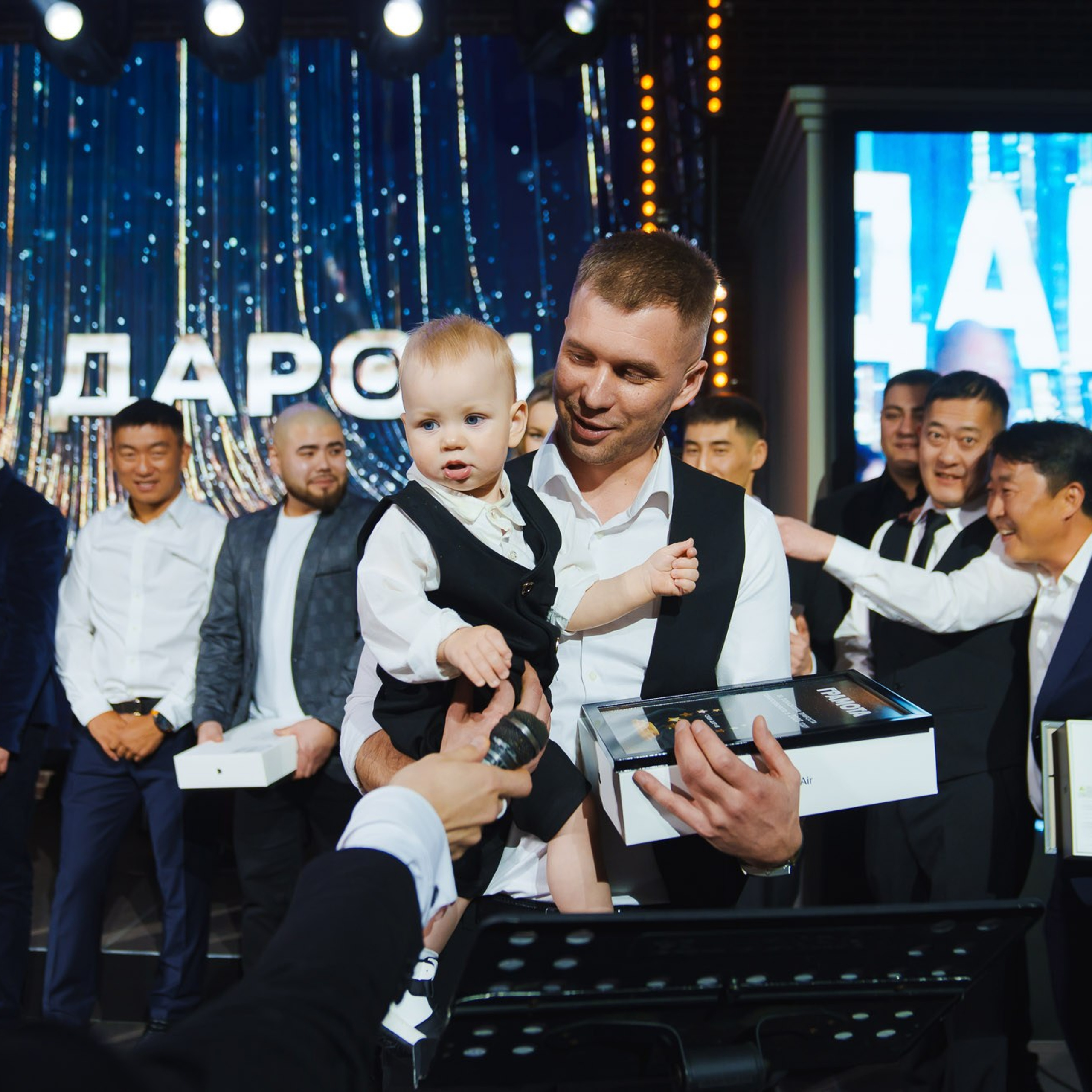 Корпоратив компании «Суши даром». Свадебный и семейный фотограф в Ростове-на-Дону. Андрей Сайфутдинов