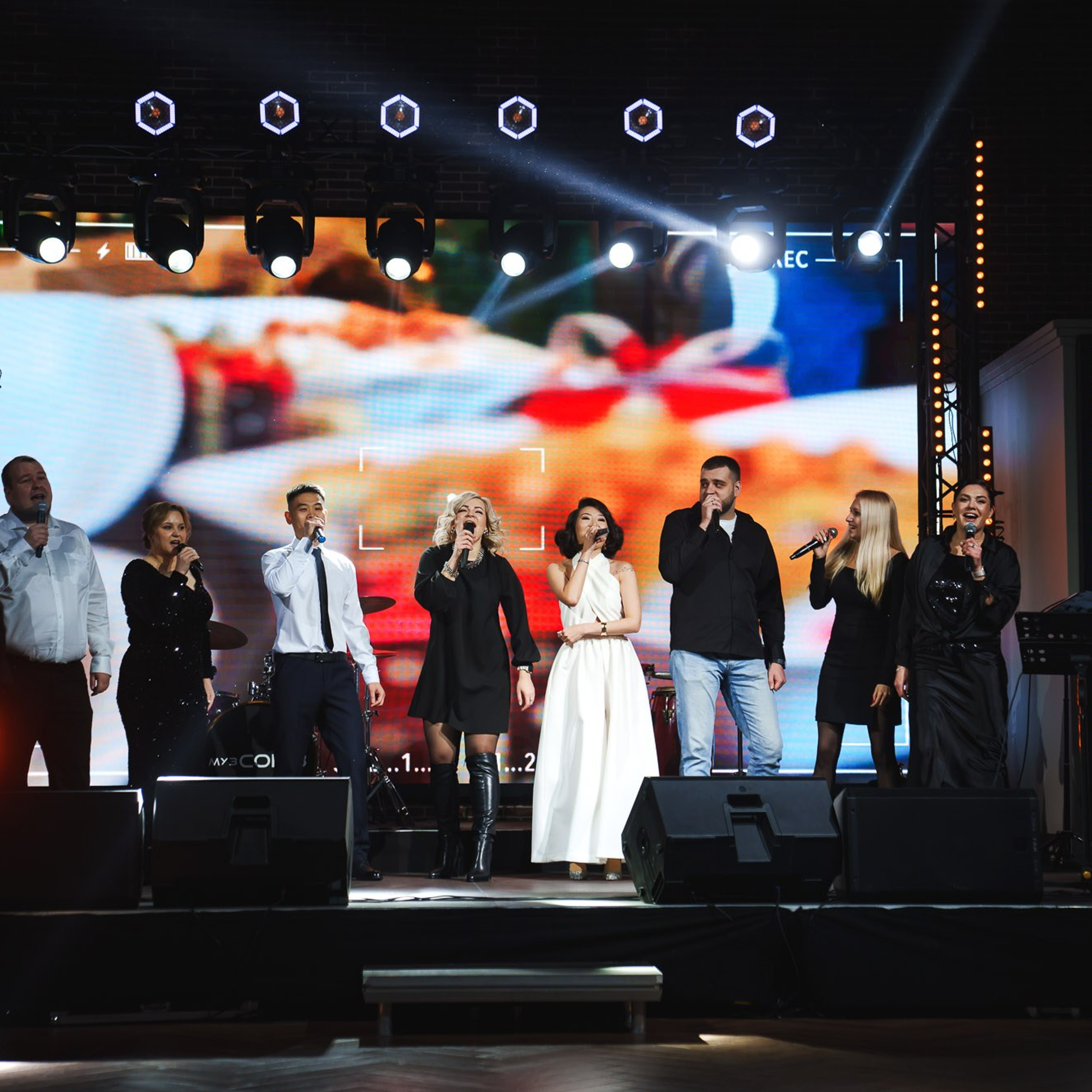 Корпоратив компании «Суши даром». Свадебный и семейный фотограф в Ростове-на-Дону. Андрей Сайфутдинов