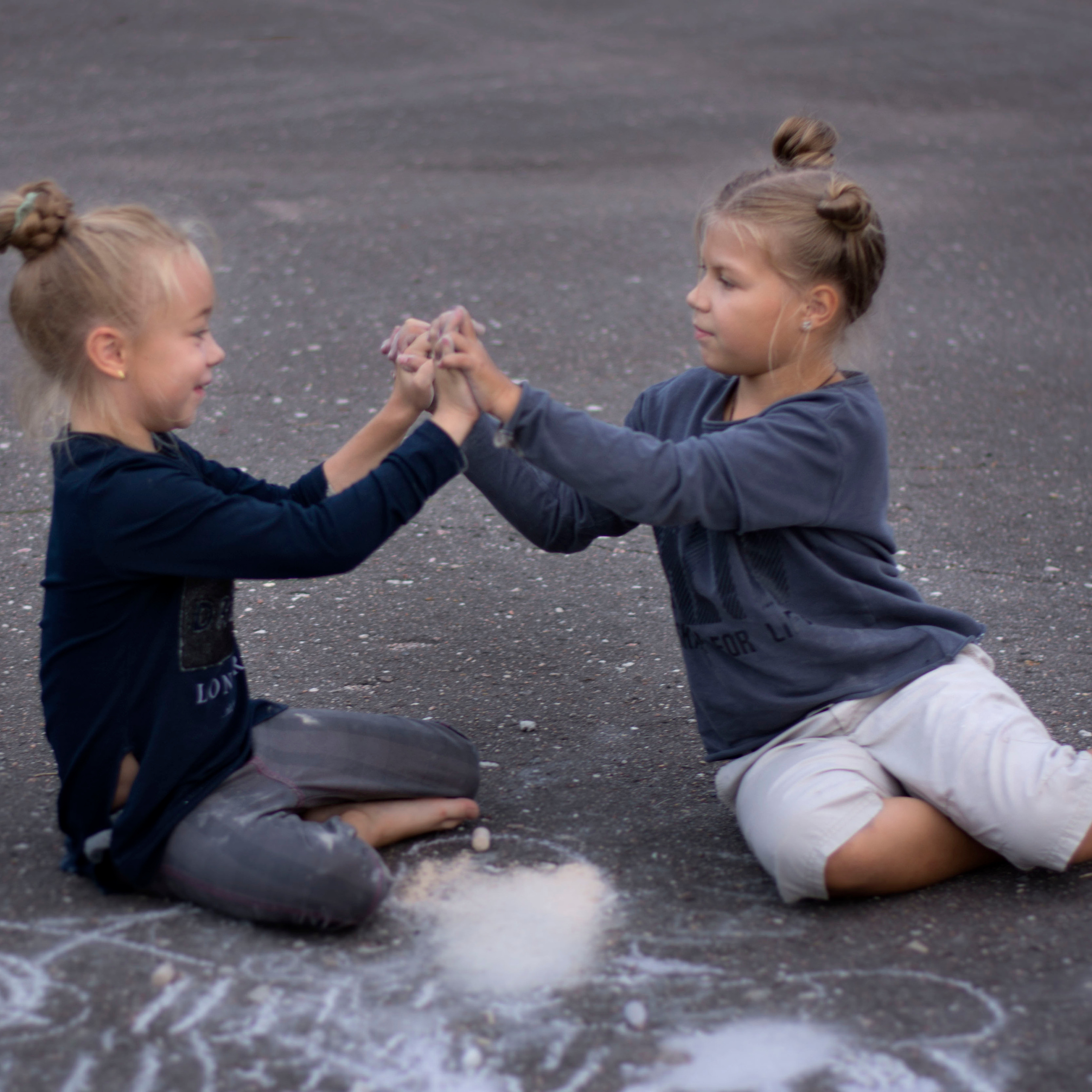 Рисунки на асфальте