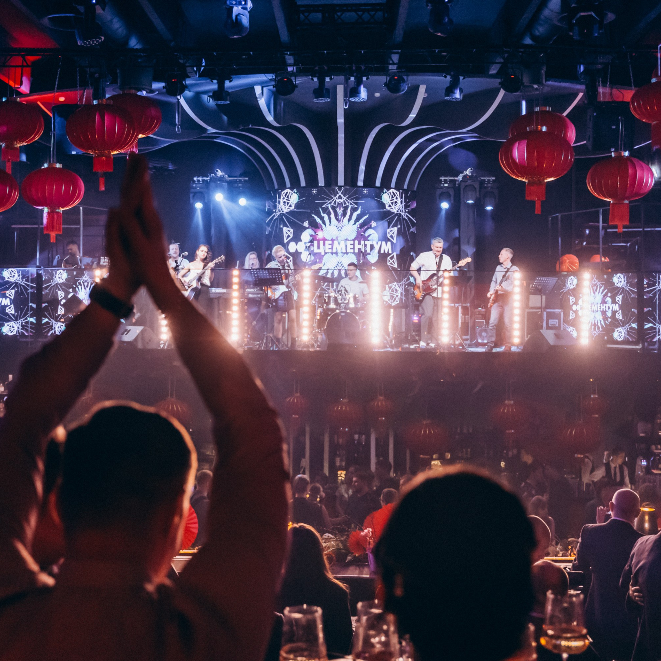 НОВОГОДНИЙ КОРПОРАТИВ