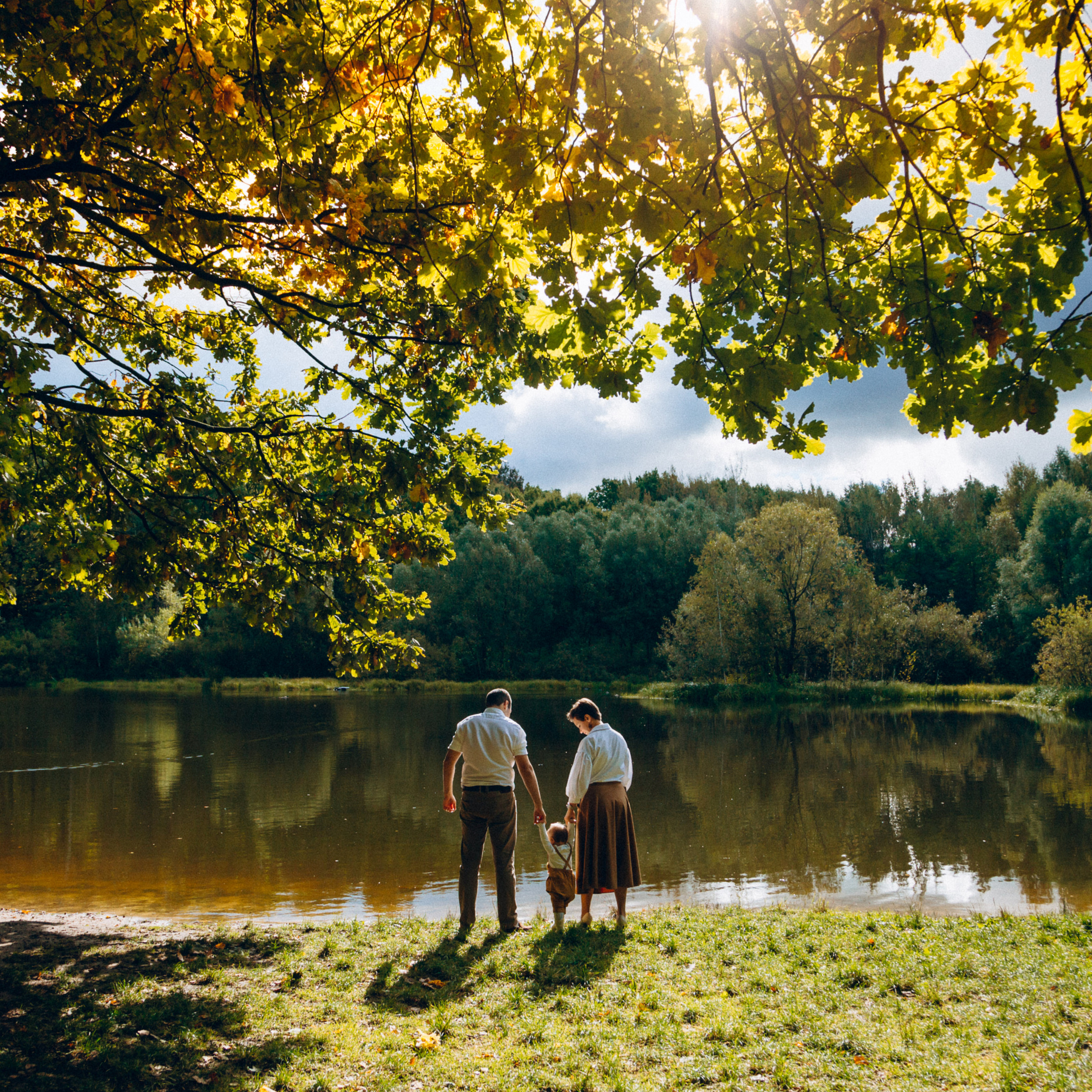 Семейная прогулка