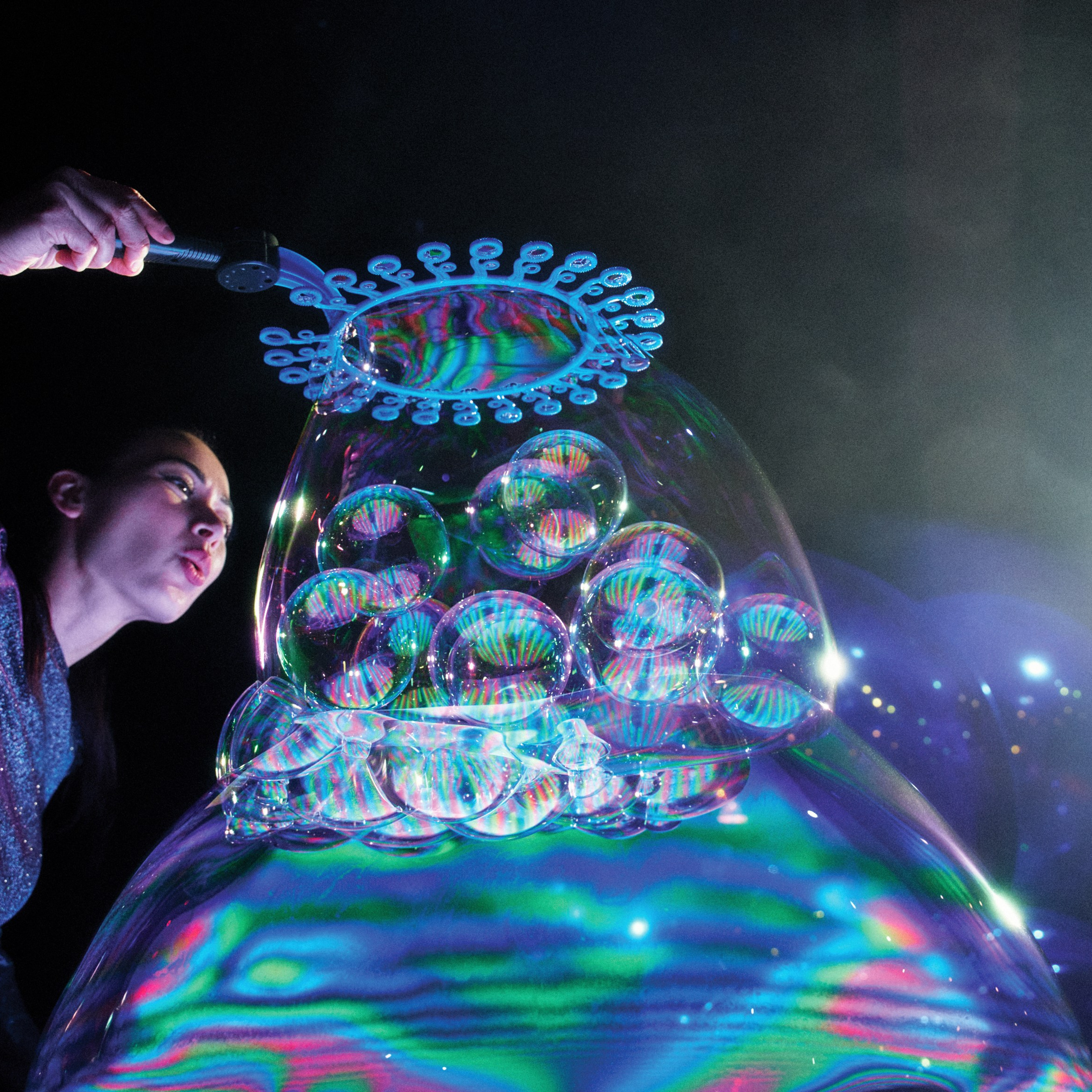 Ozon Bubble Show, Dollywood, Tennessy USA, July — August 2024