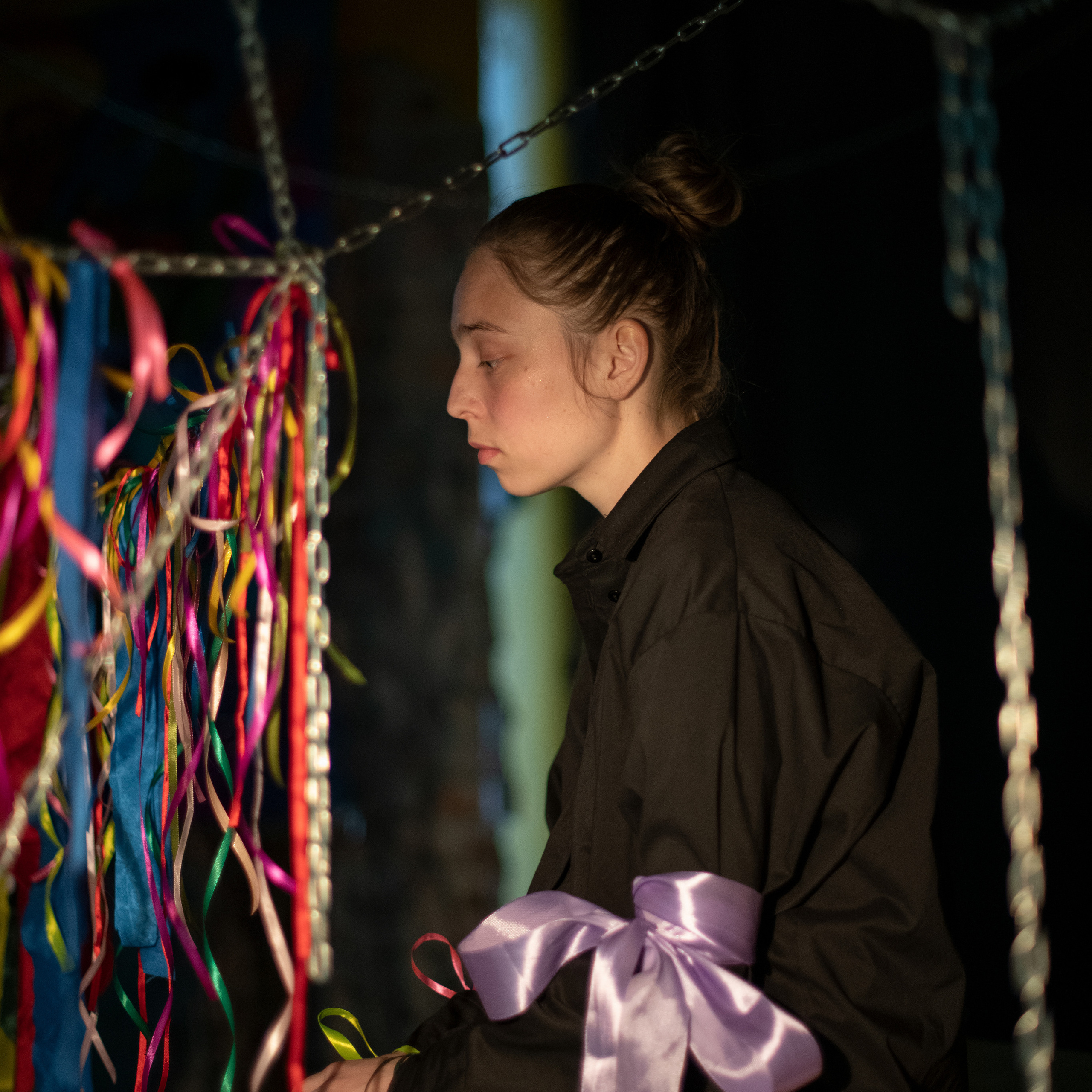 Выставка — перформанс «Мам, я дома!». Фотограф Светлана Амирханова