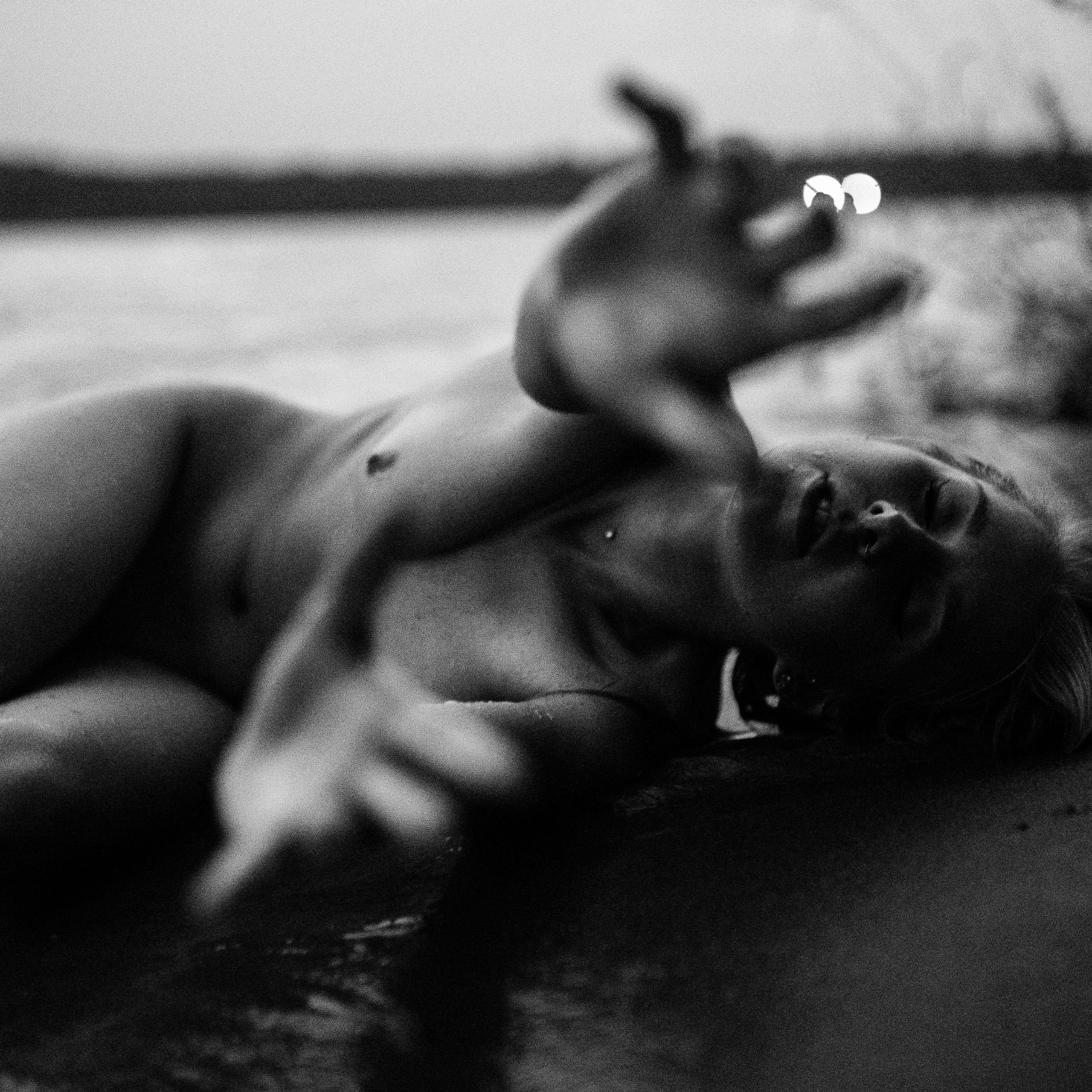 Yosh yigitlar bilan jinsiy aloqada bolgan ayollar video