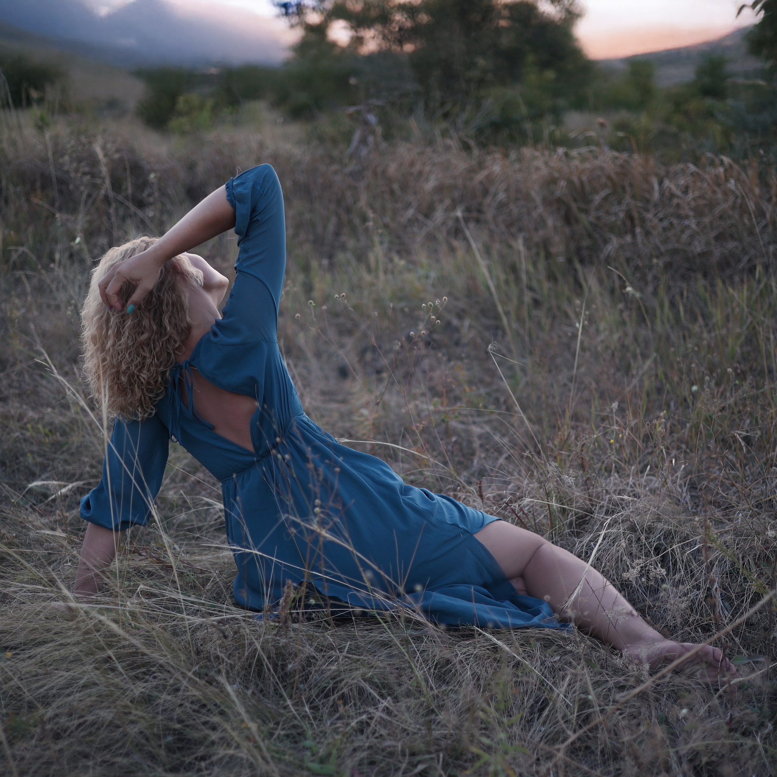 Женский портрет на природе