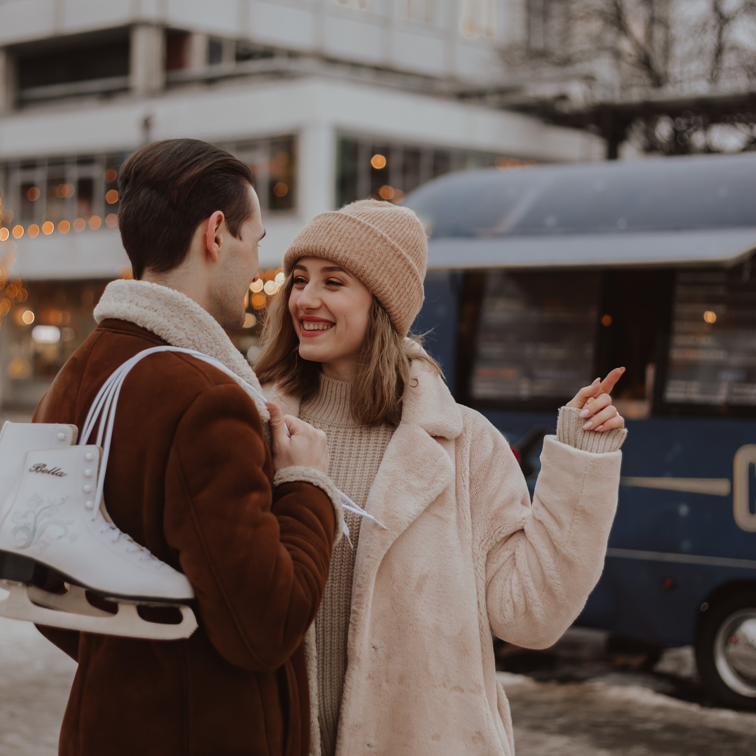 Каток у моря