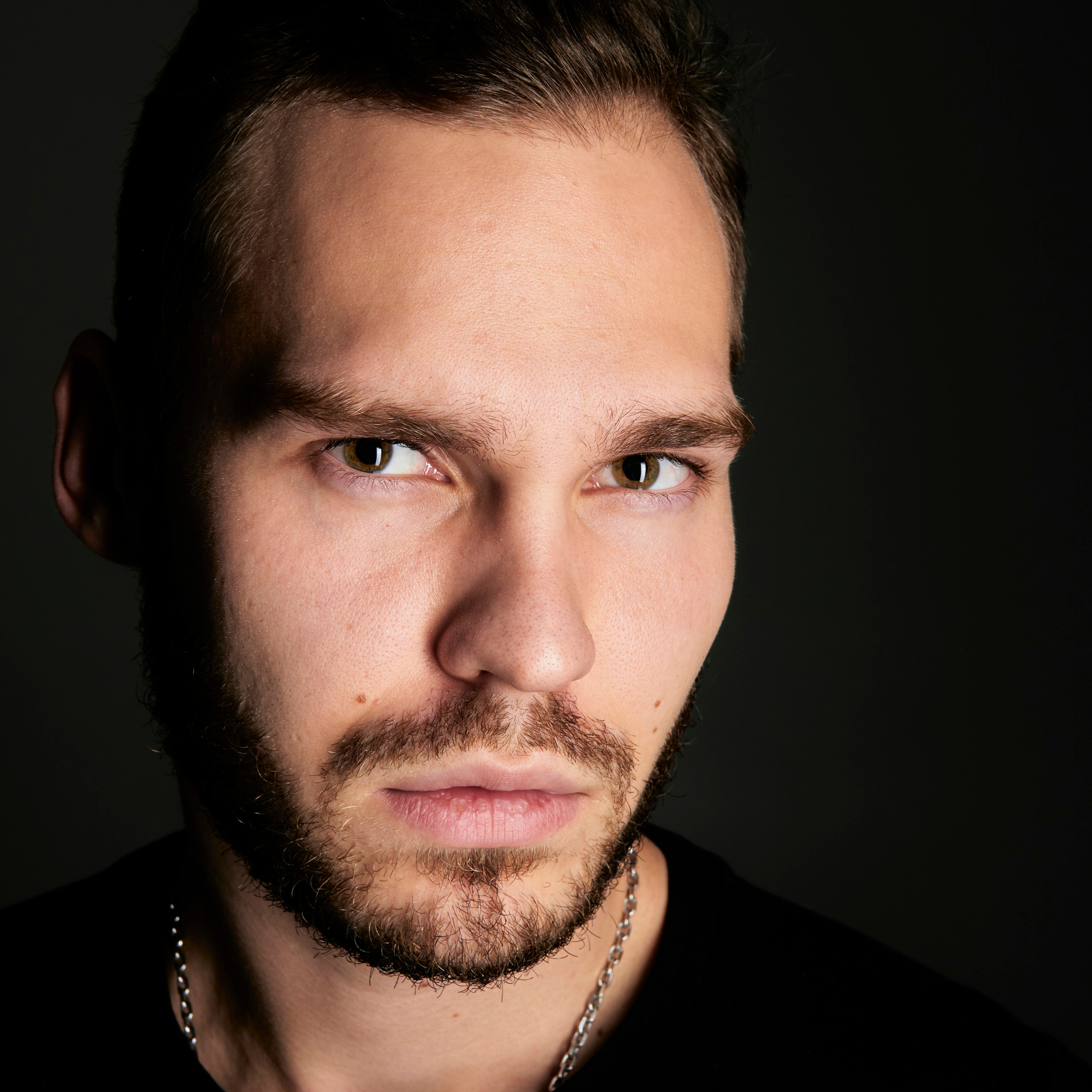 ЛЮДИ. Фотограф и Видеограф в Омске Станислав Хлопцев