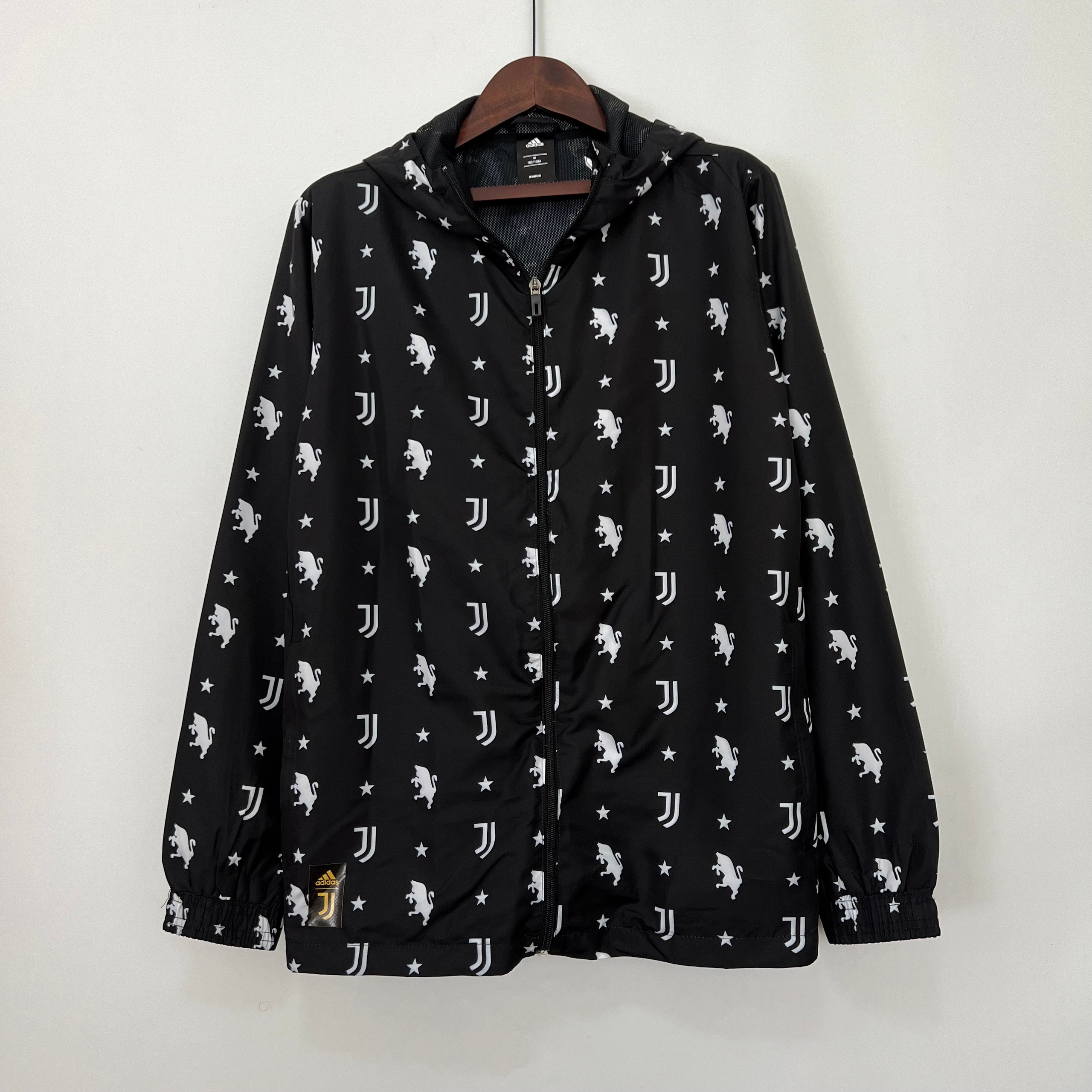 Футбольные куртки купить по выгодной цене. Футбольный магазин — ssw_magazin