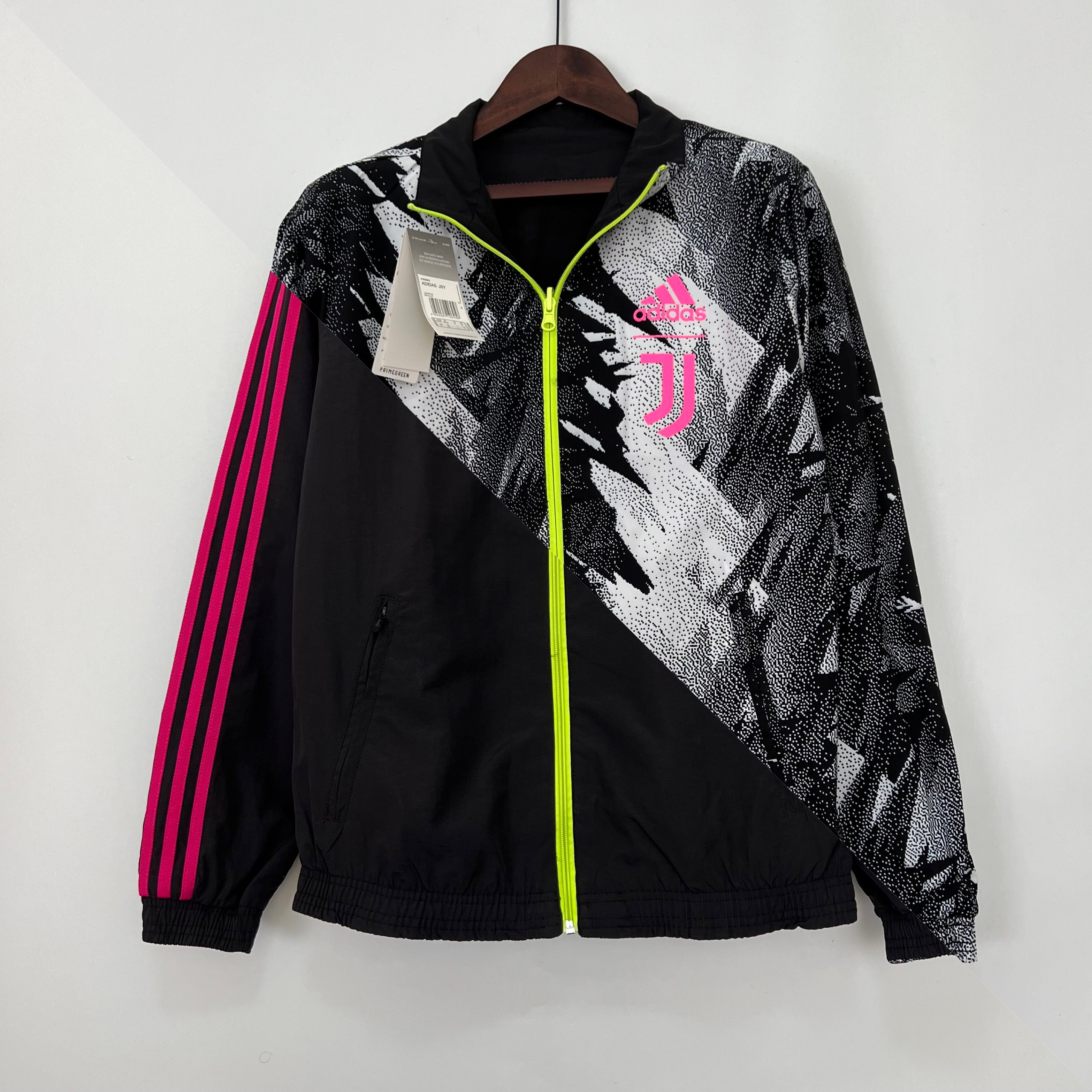 Футбольные куртки купить по выгодной цене. Футбольный магазин — ssw_magazin