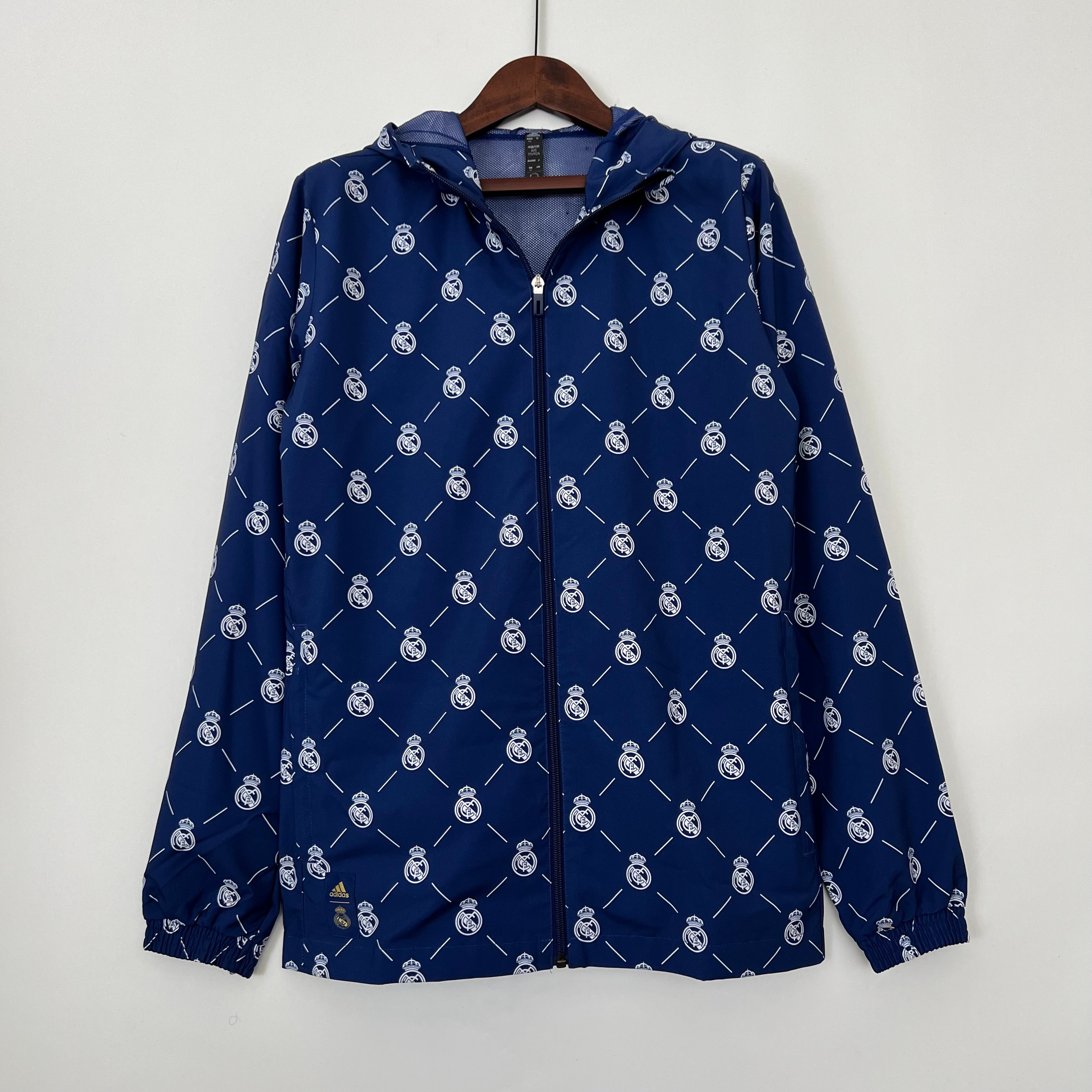 Футбольные куртки купить по выгодной цене. Футбольный магазин — ssw_magazin