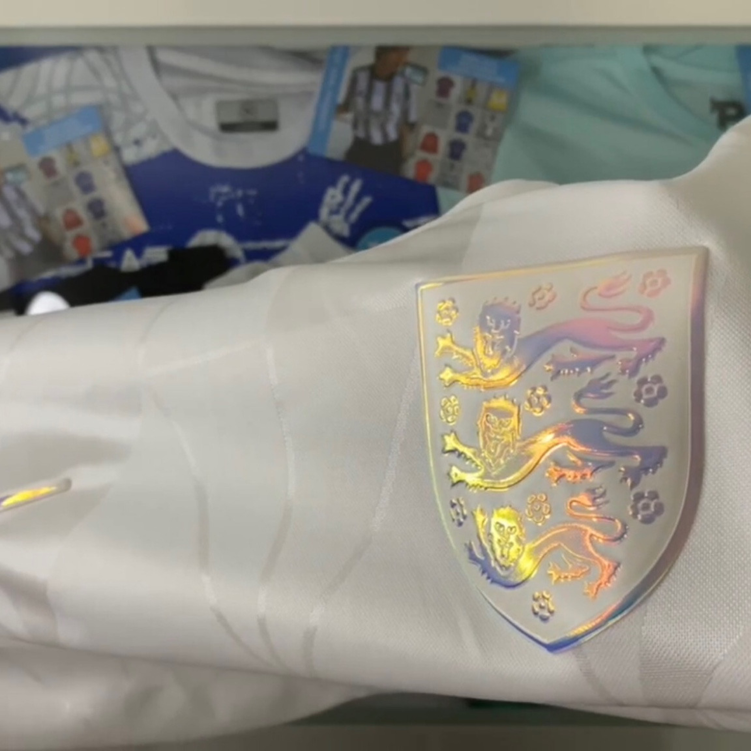 Видео обзор на футболку Manchester City 2021-2022. Футбольный магазин — ssw_magazin