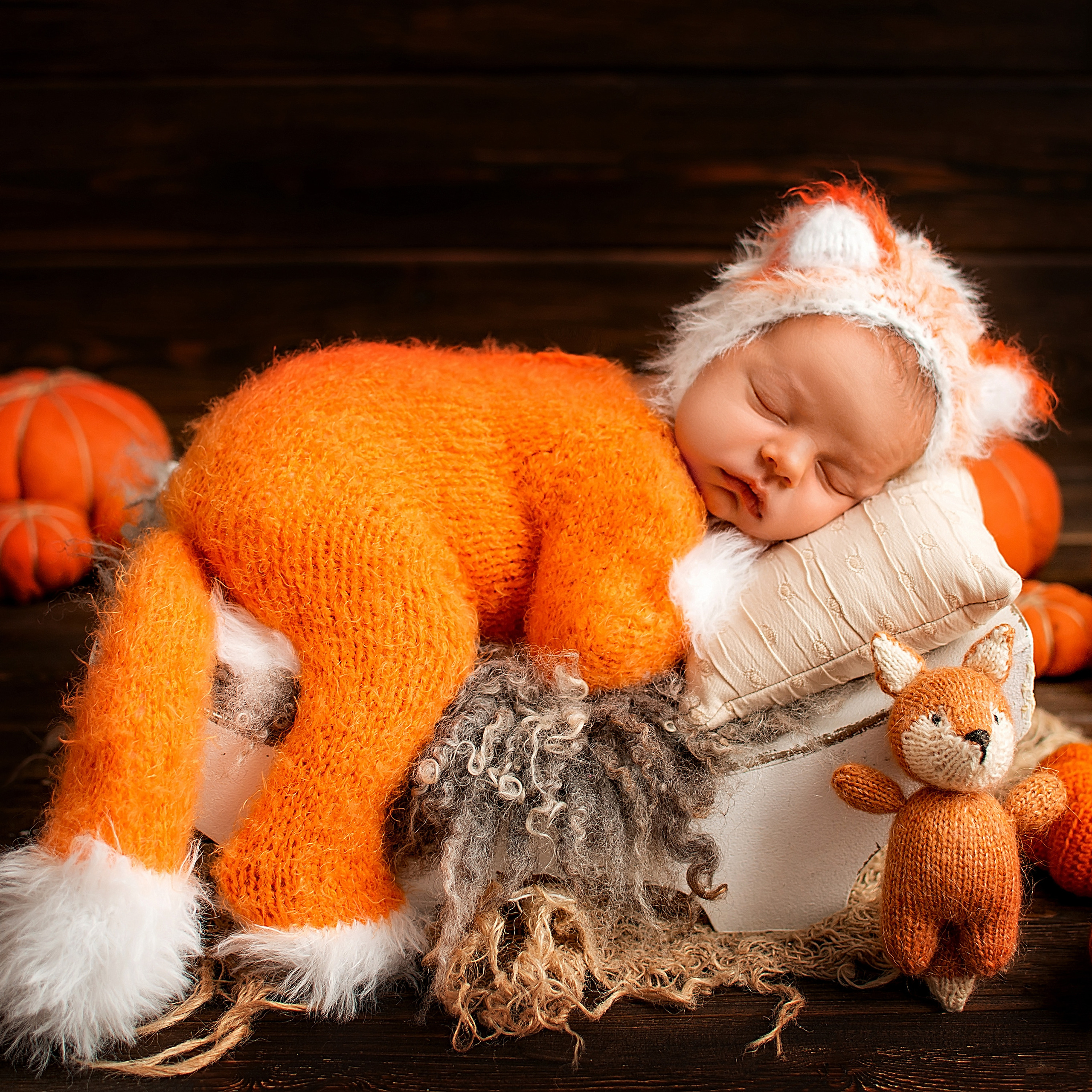 Максим 8 дней