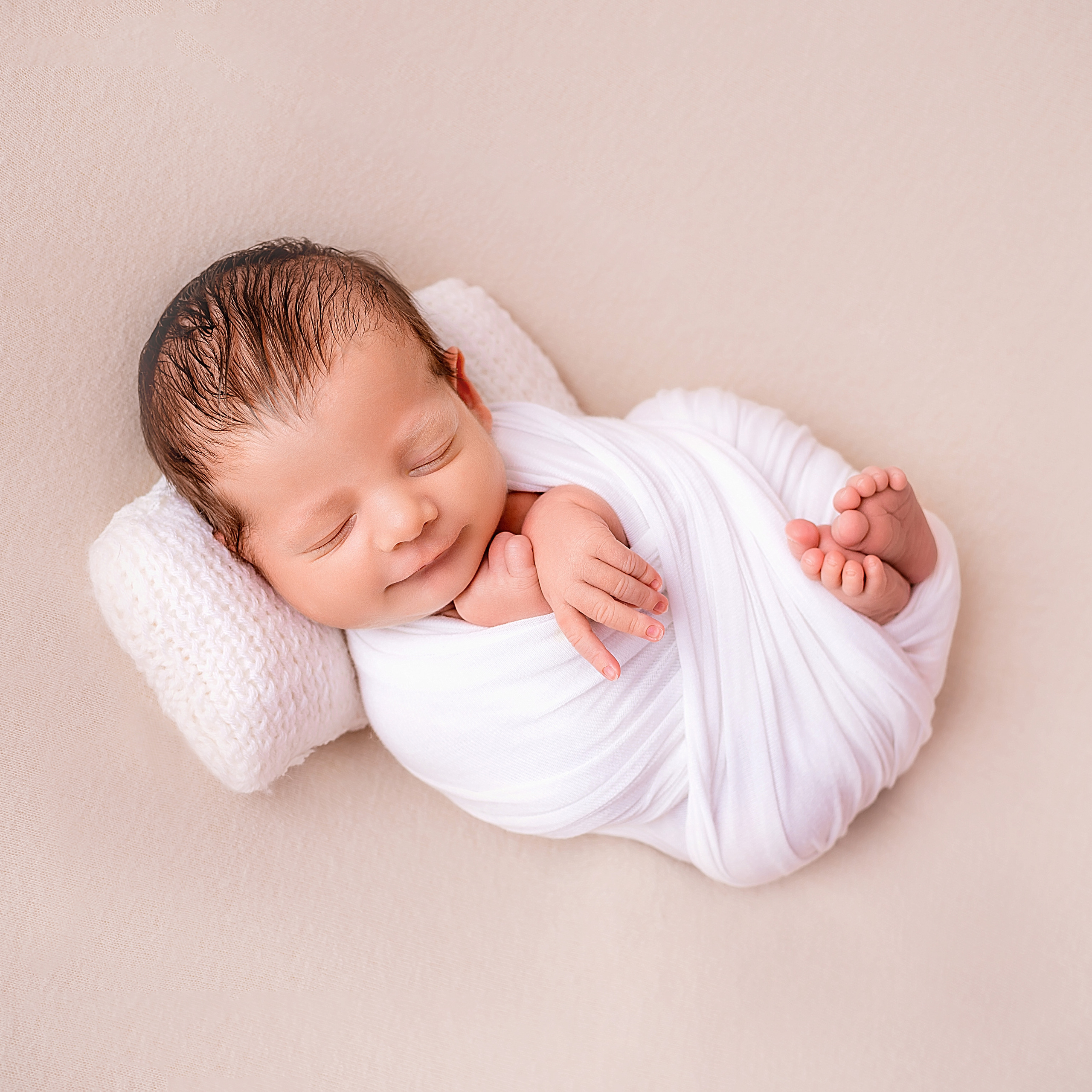 Артём 9 дней