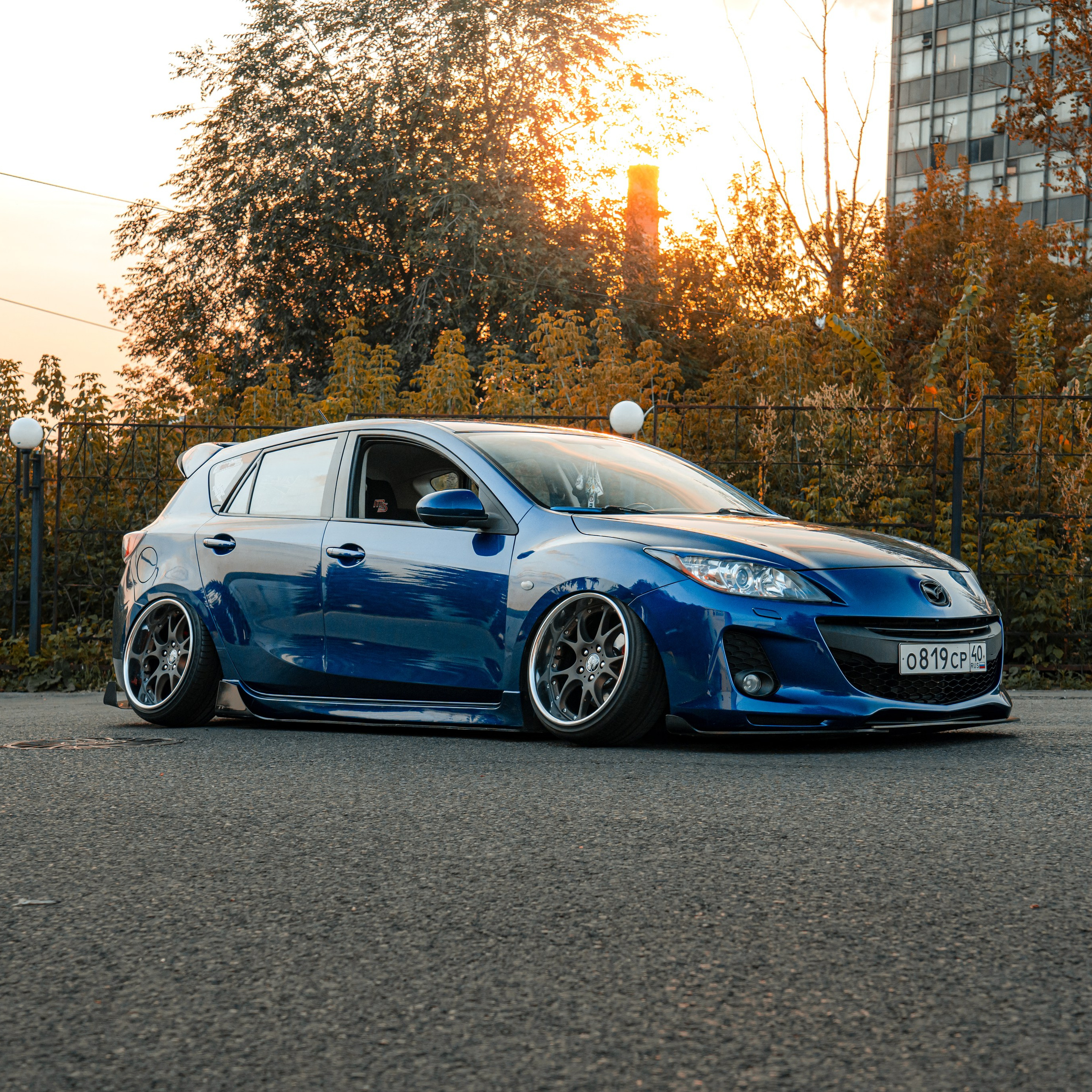 Mazda 3 BL Stance
