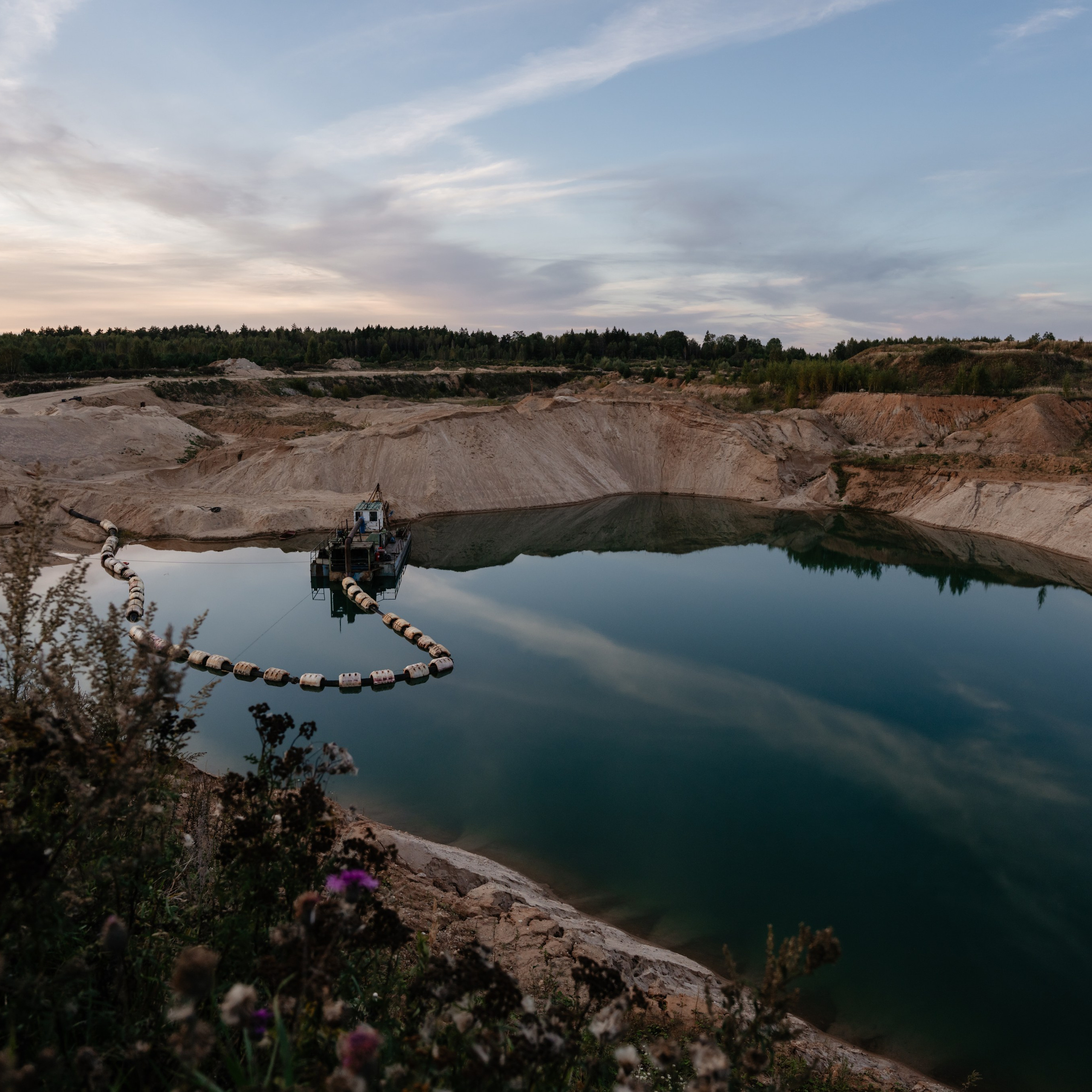 Карьер близ Никола-Ленивец