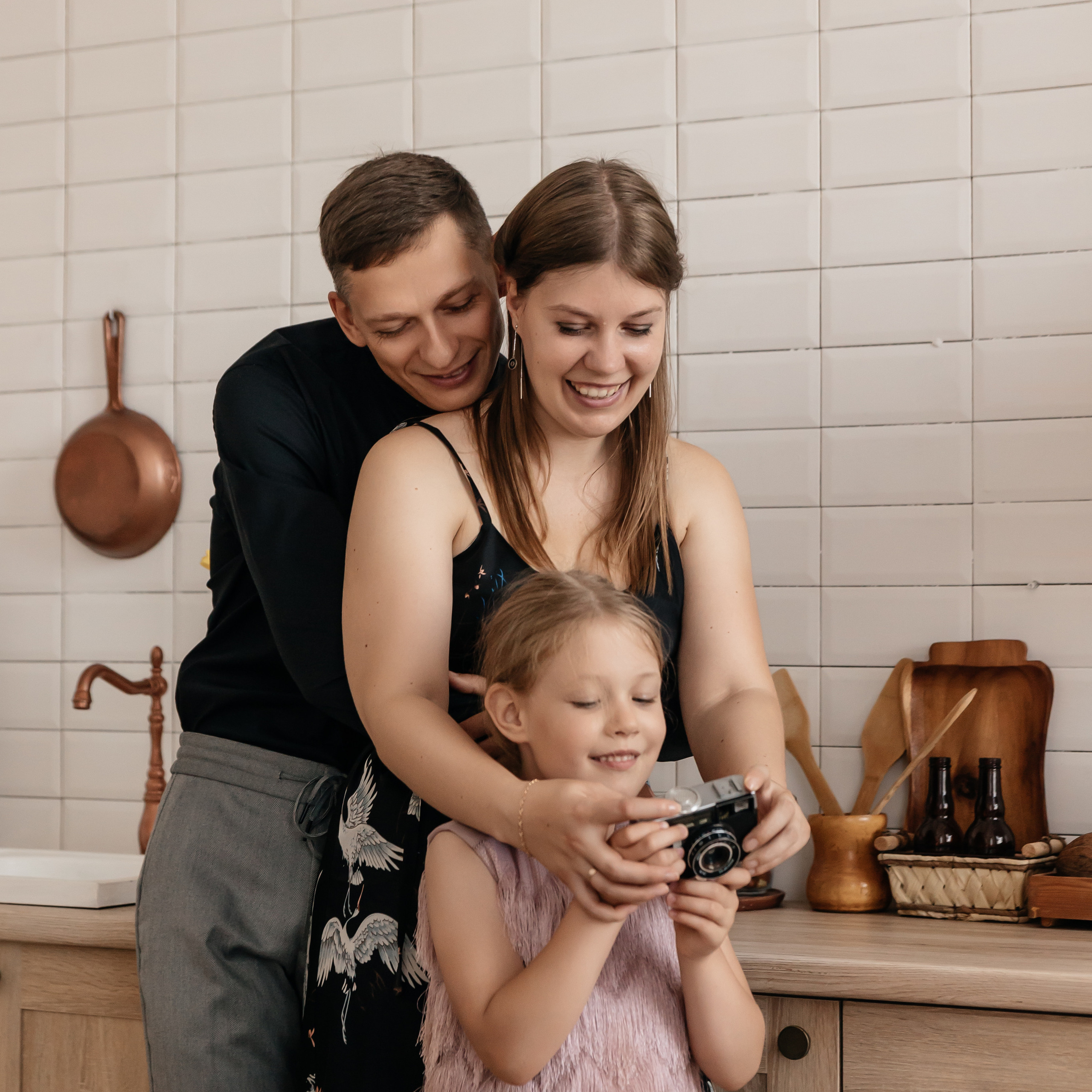 Мария, Виктор, Альбина