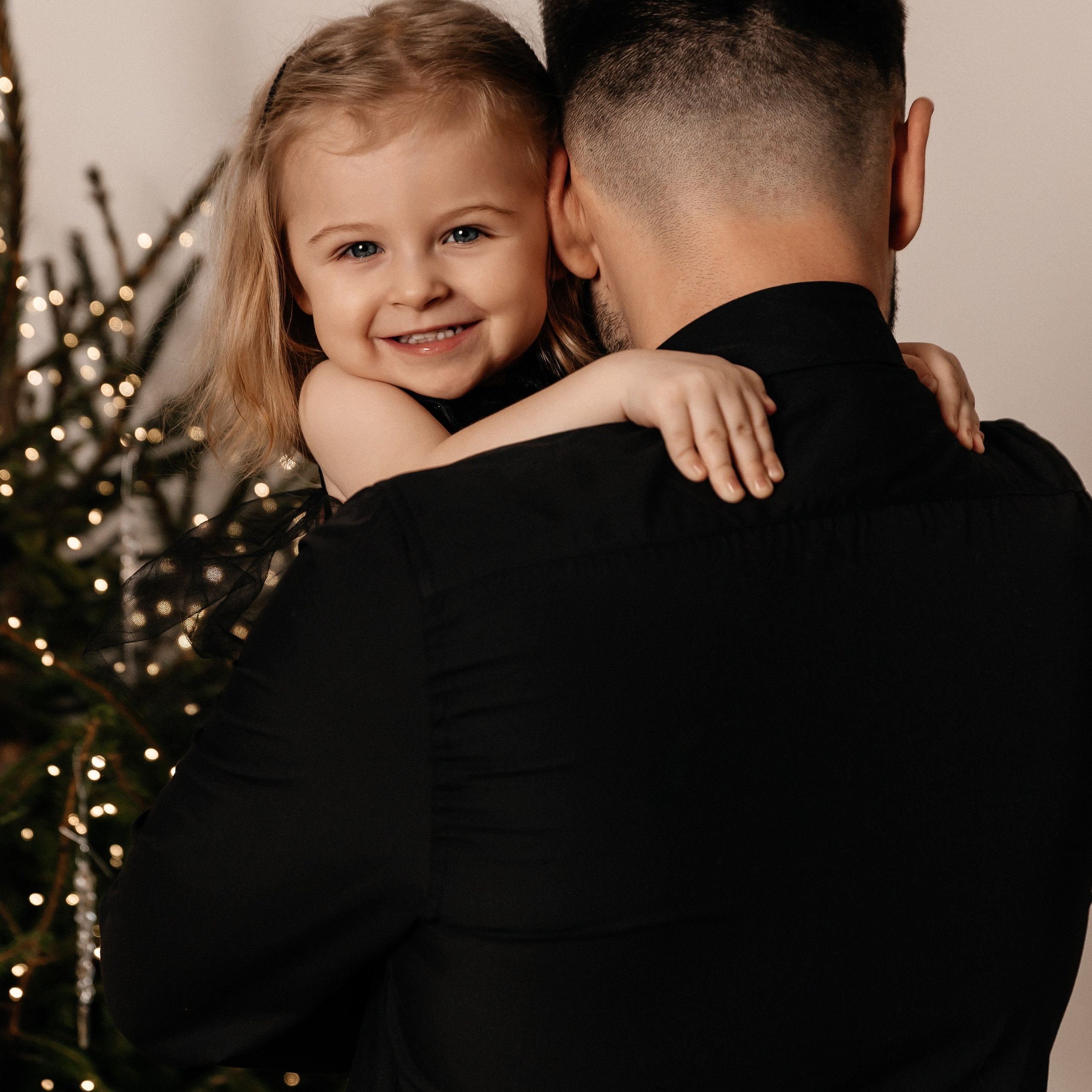 Дима, Аня и Николь