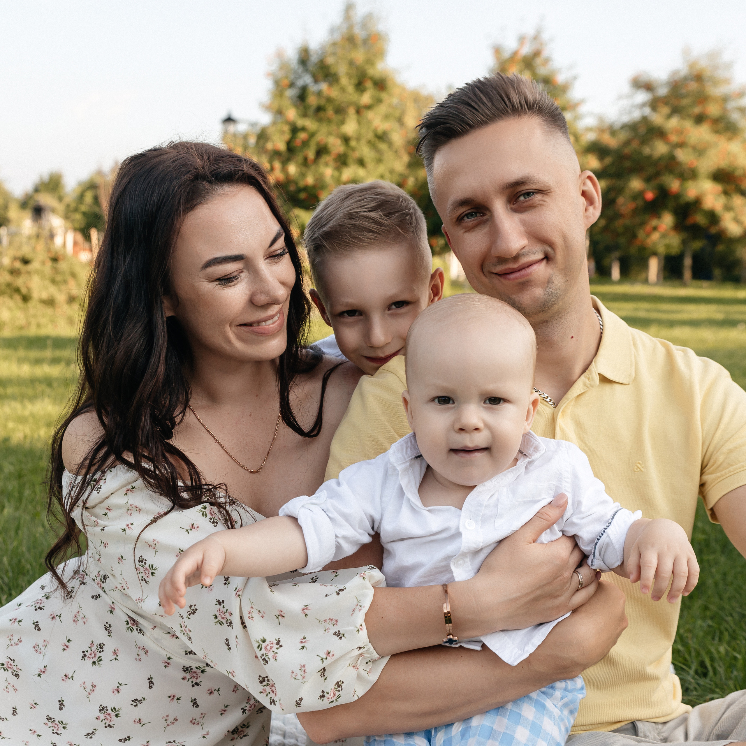 Алеся, Владимир, Рома и Никита