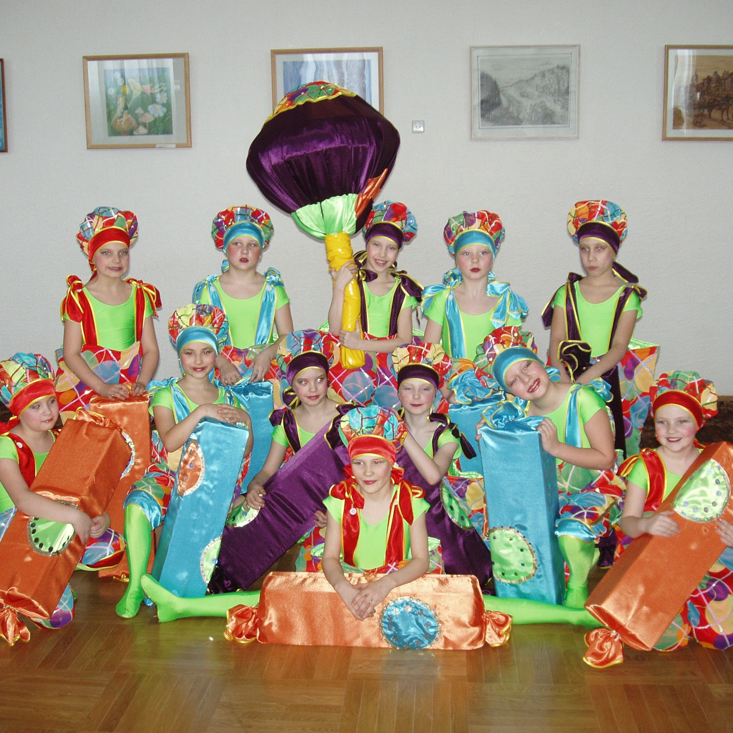 Танцы Канск 14.03.2009