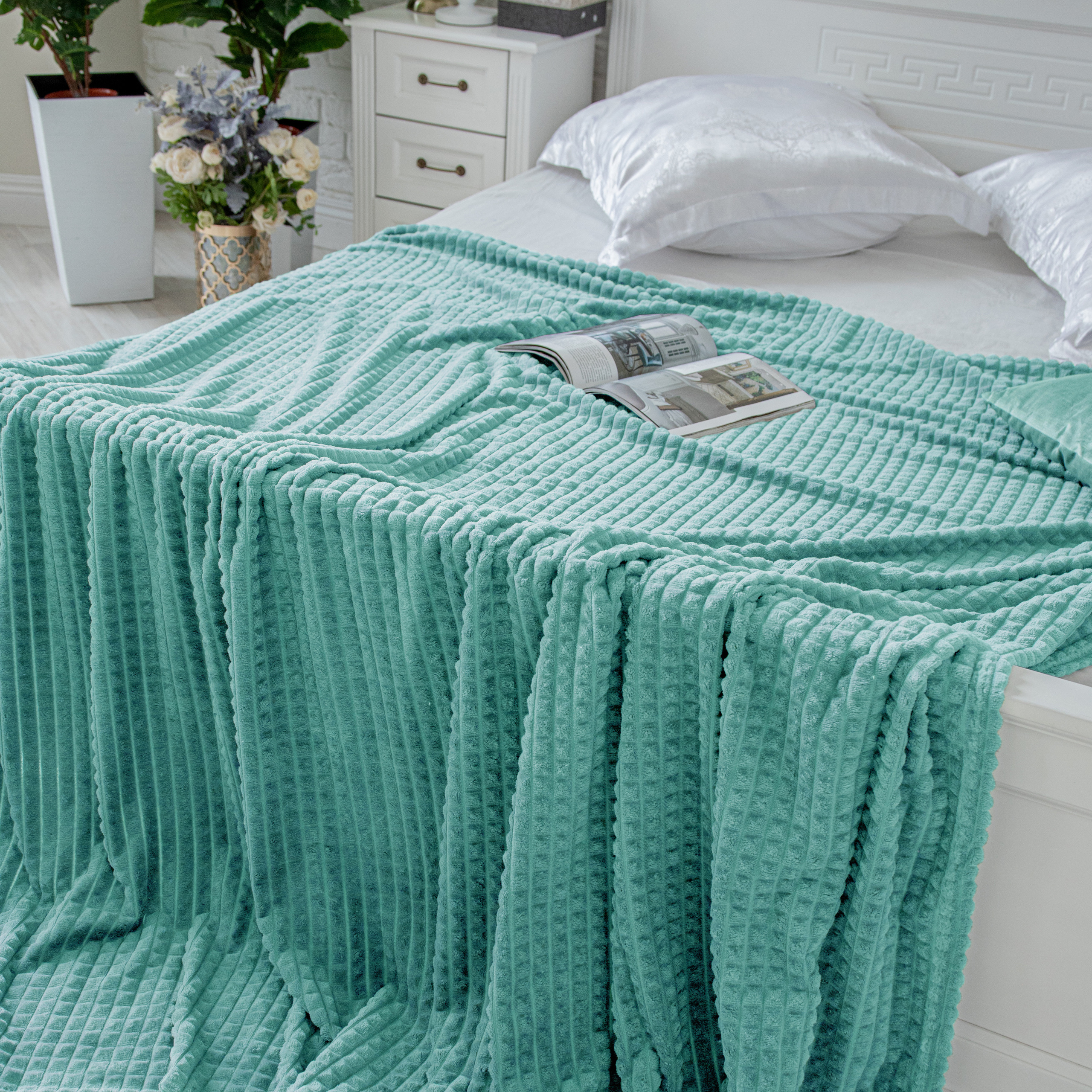 Пледы, покрывала