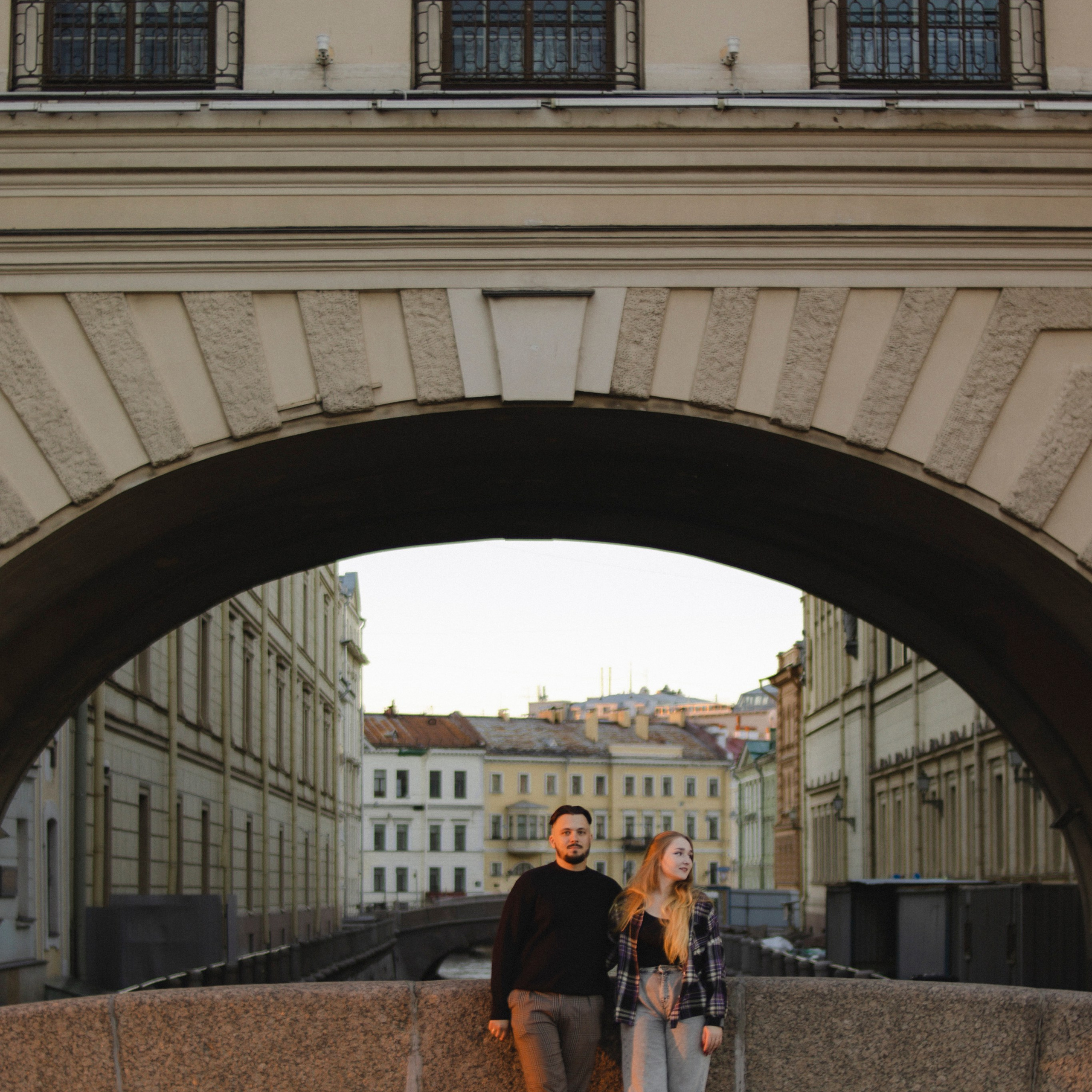 безлюдный город