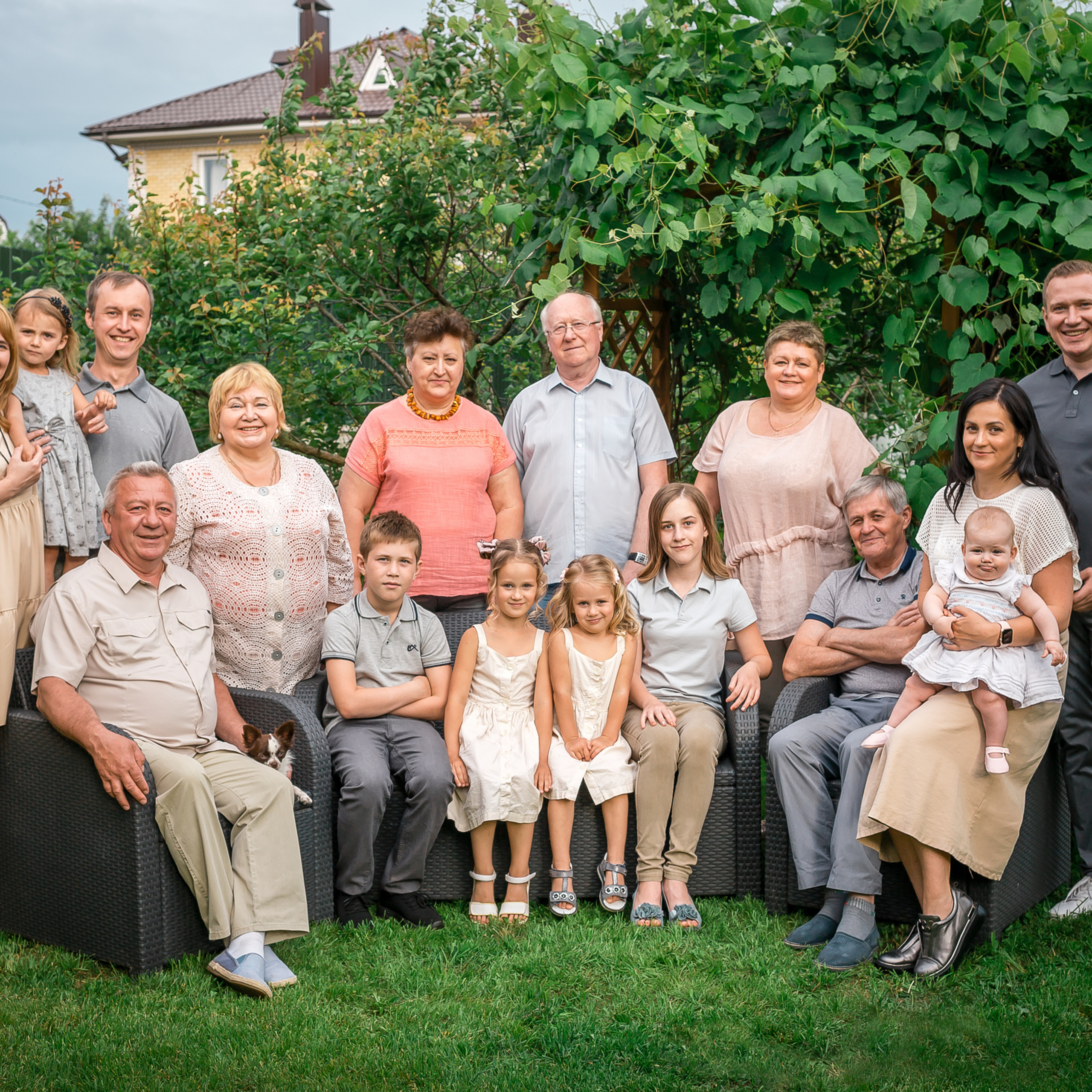 Очень большая семья