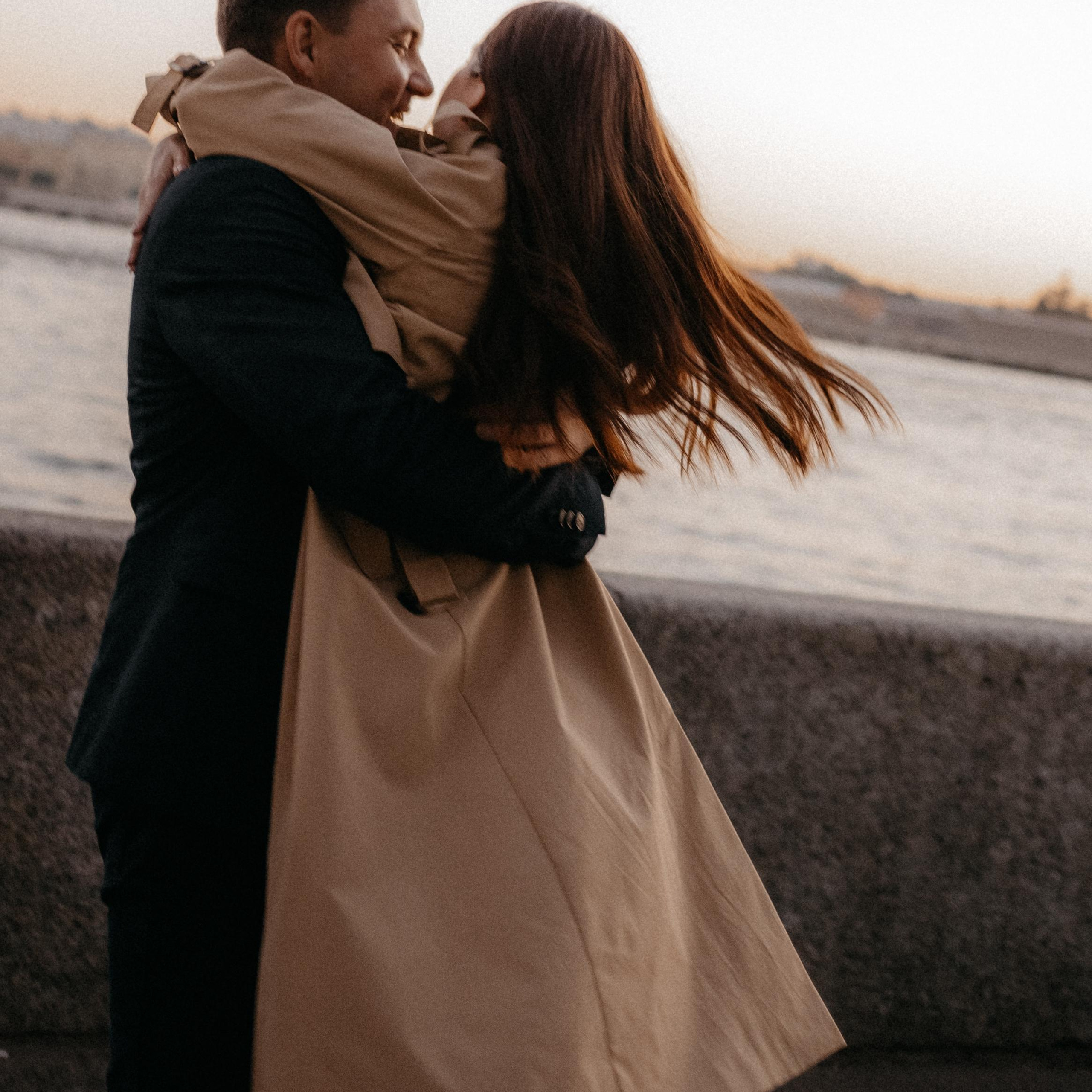 Там где ты, разводные мосты…