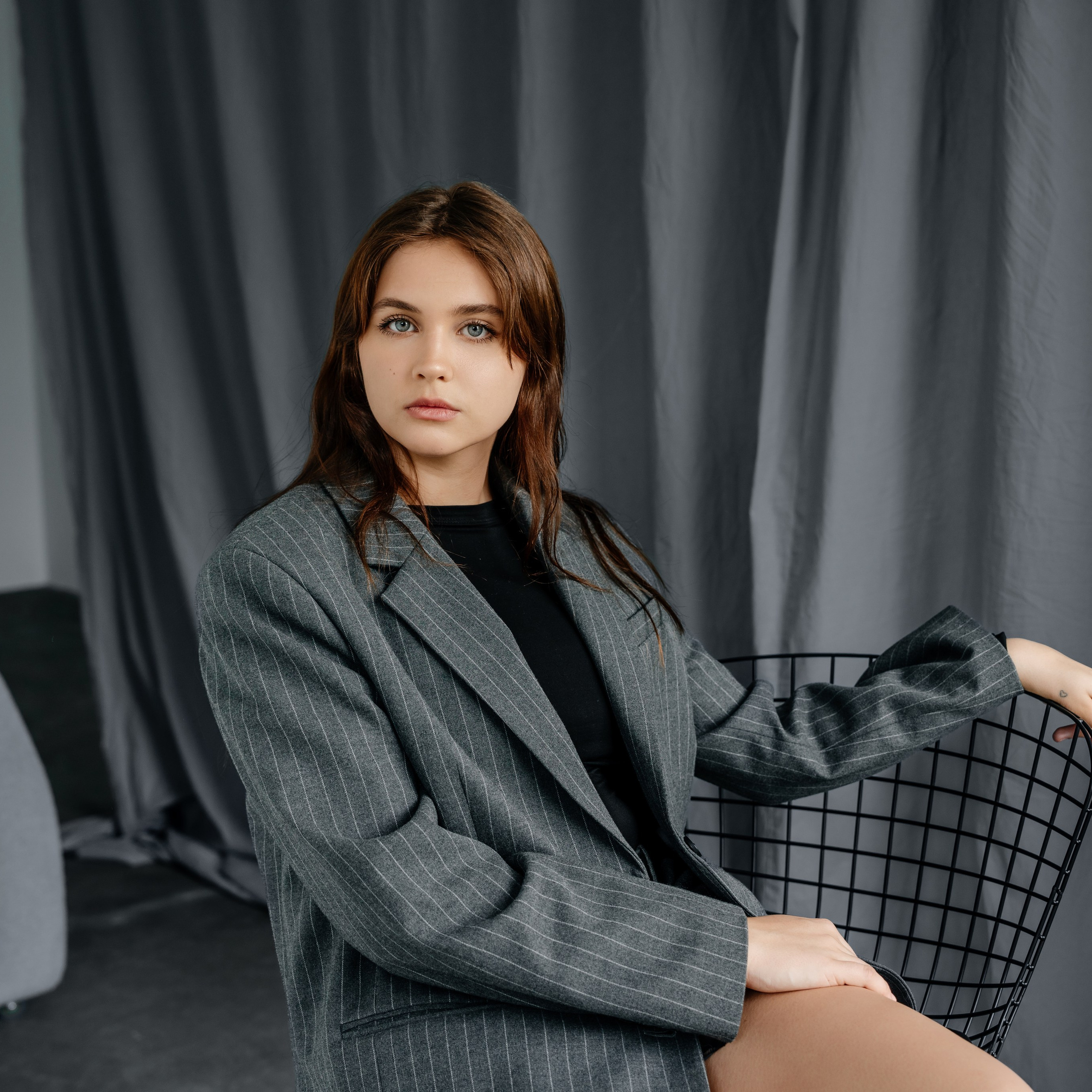 Портреты 9-11 класс — в студии