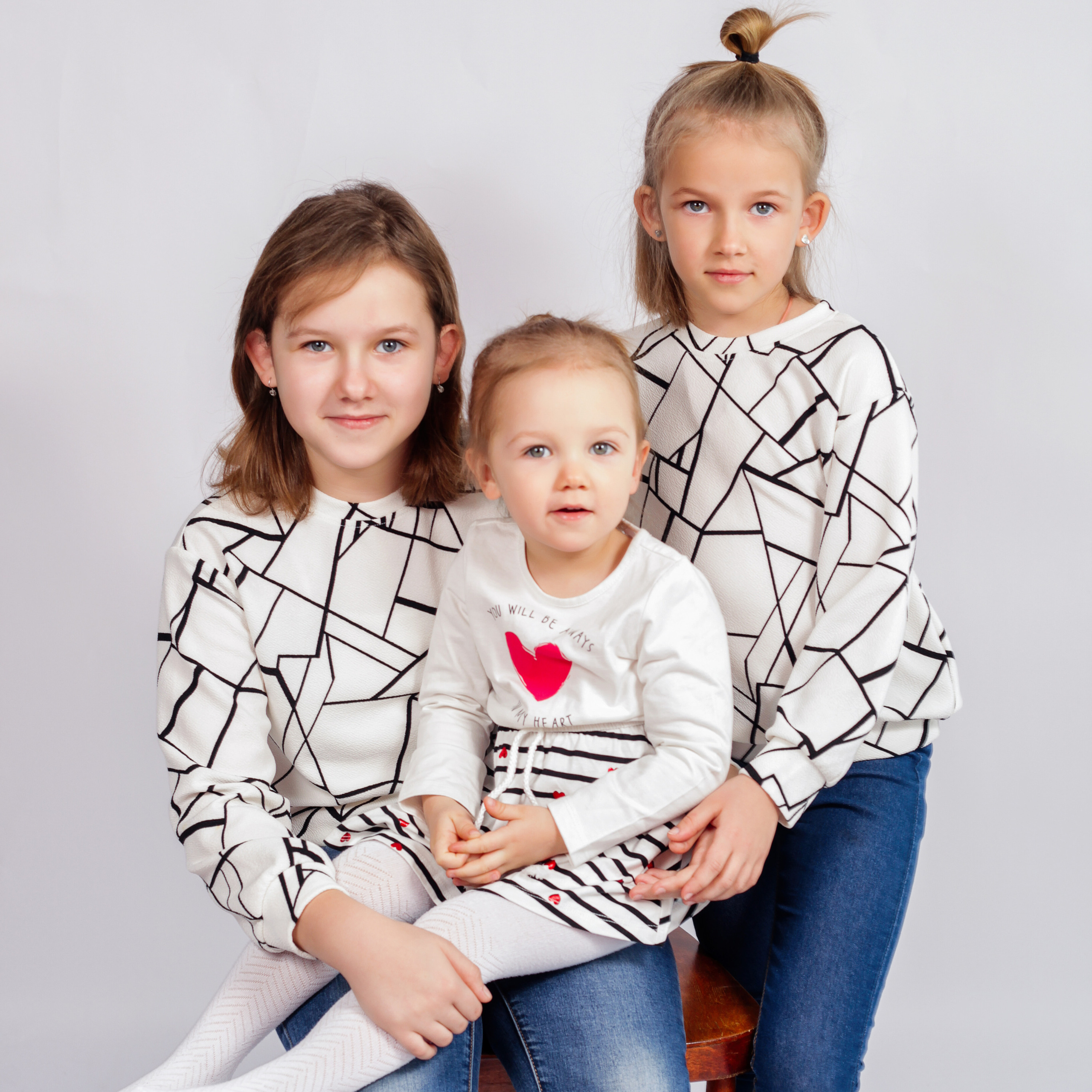 Три сестрички