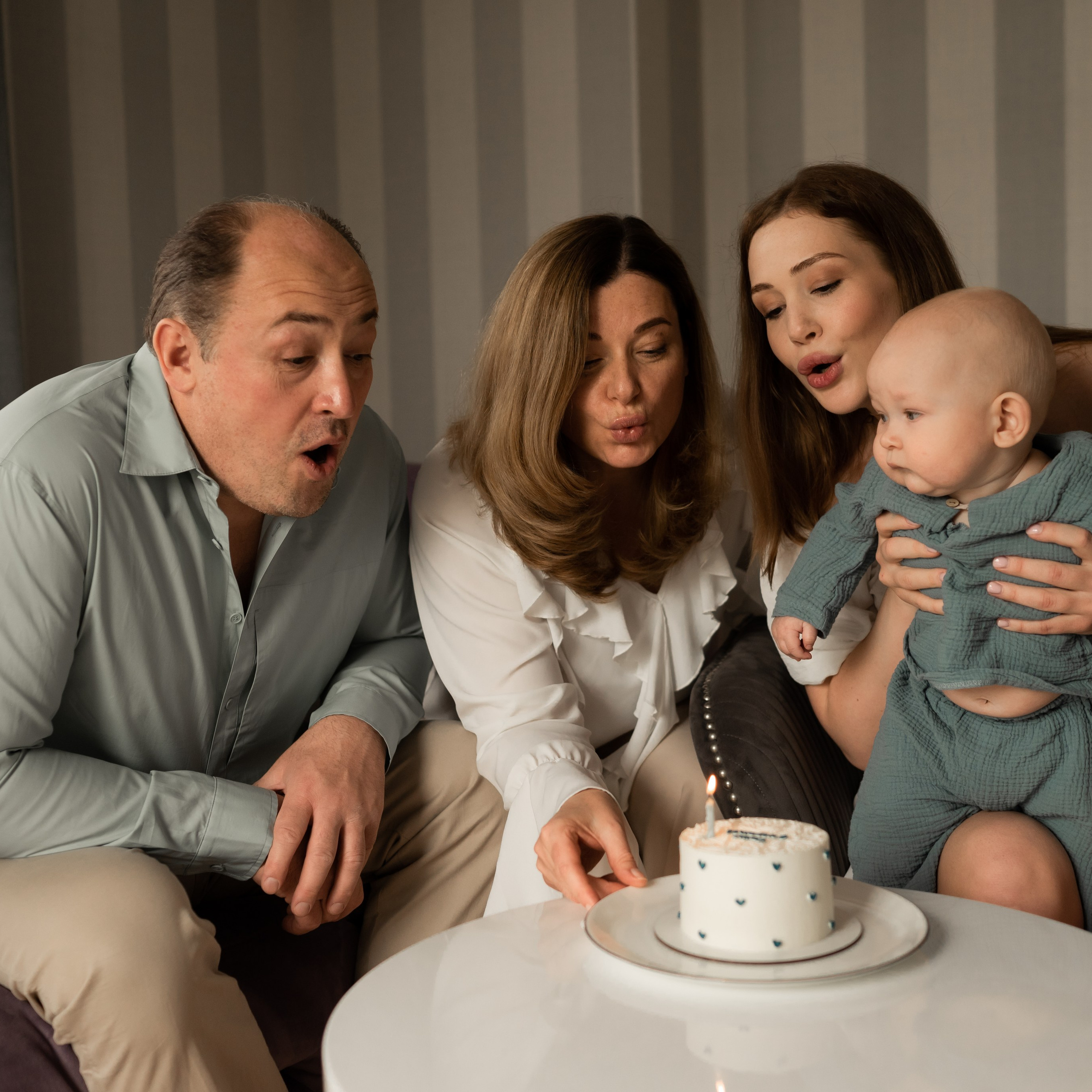 Загородная фотосессия 6 месяцев малышу