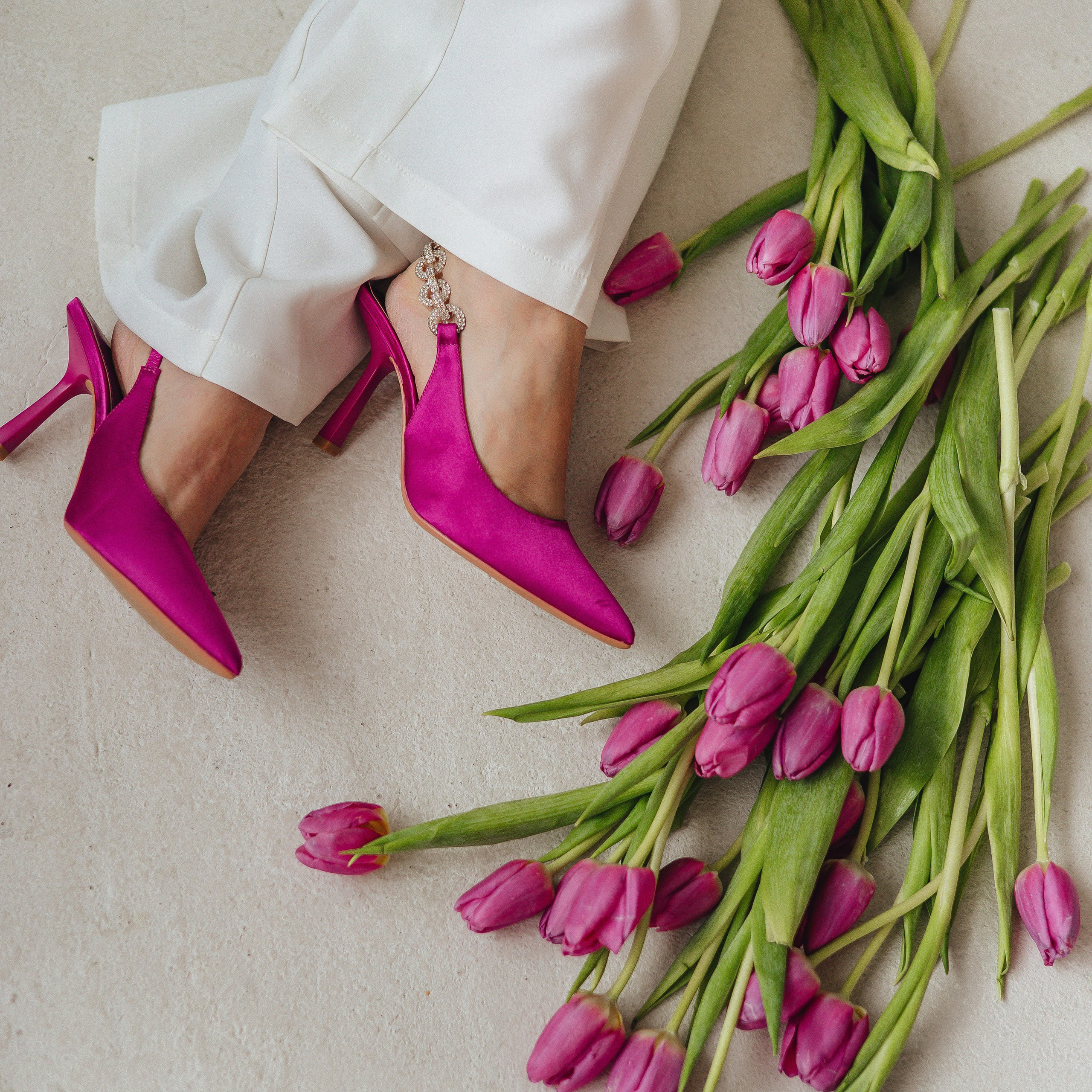 Надежда. Студия