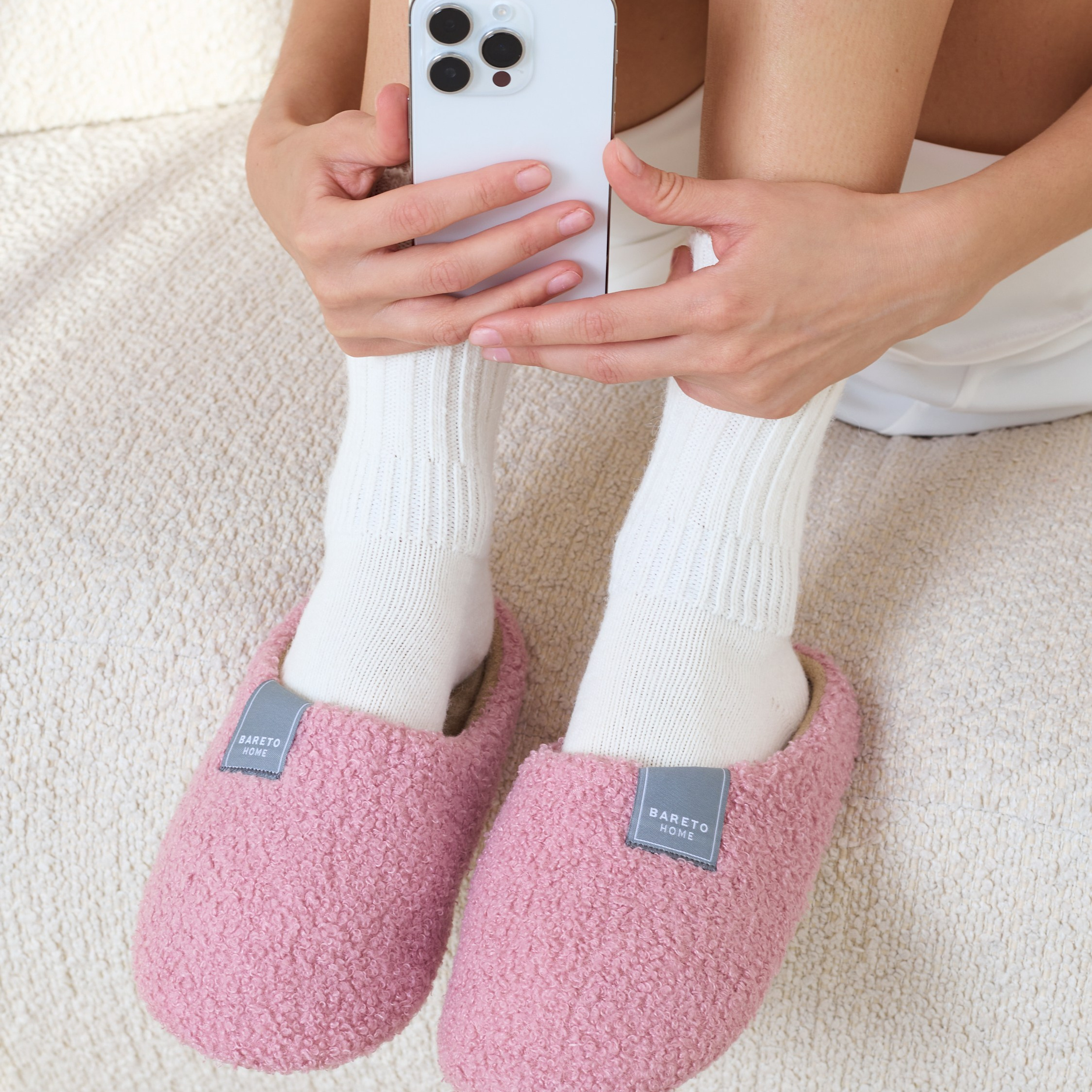 Отзывы фотограф Wildberries Екатеринбург модель для маркетплейсов ВБ Ozon отзывы фотосессия для WB Озон Екб результаты кейсы заказать. Фотограф Екатеринбург Анастасия Жерновская | Маркетплейсы и нейрофото