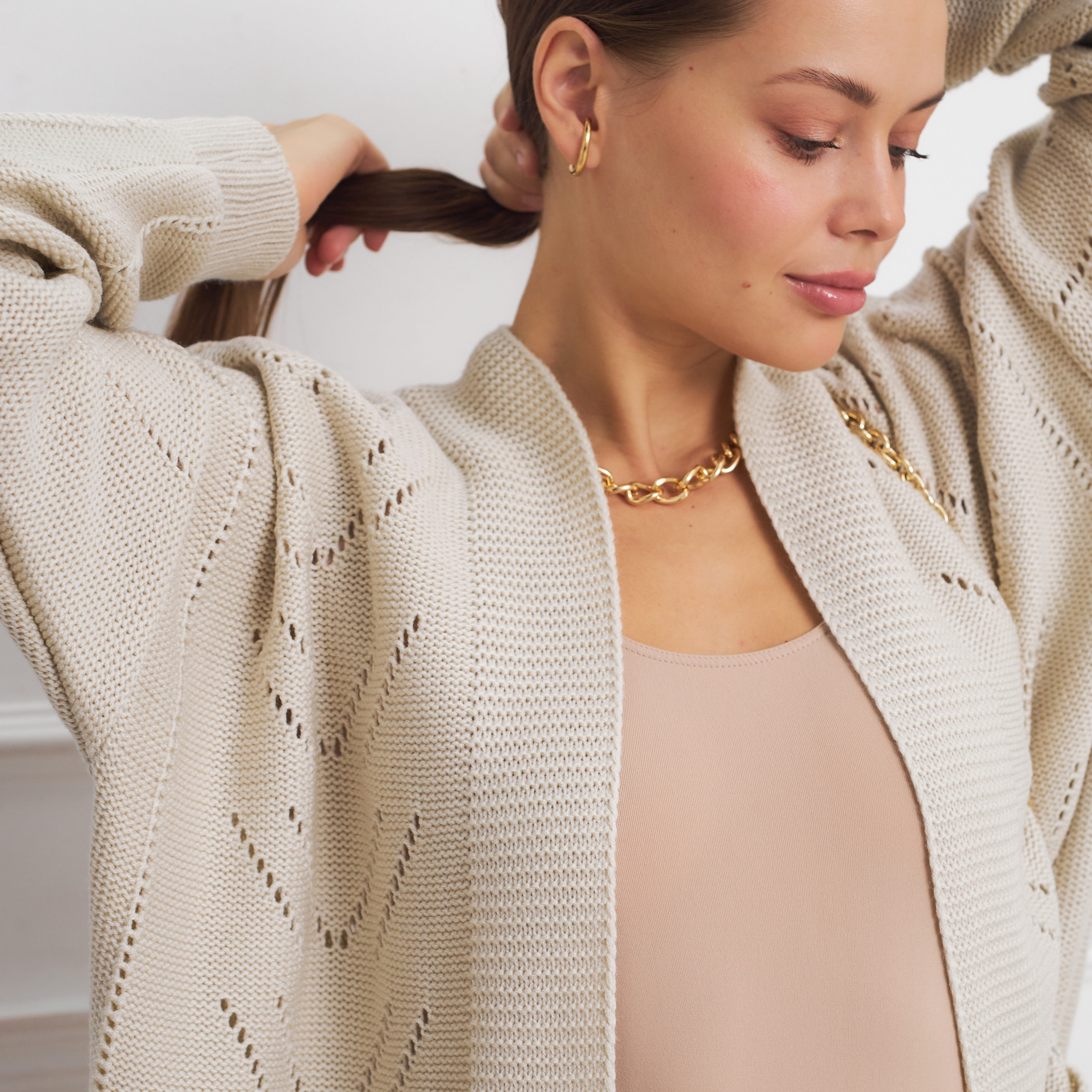 Отзывы фотограф Wildberries Екатеринбург модель для маркетплейсов ВБ Ozon отзывы фотосессия для WB Озон Екб результаты кейсы заказать. Фотограф Екатеринбург Анастасия Жерновская | Маркетплейсы и нейрофото