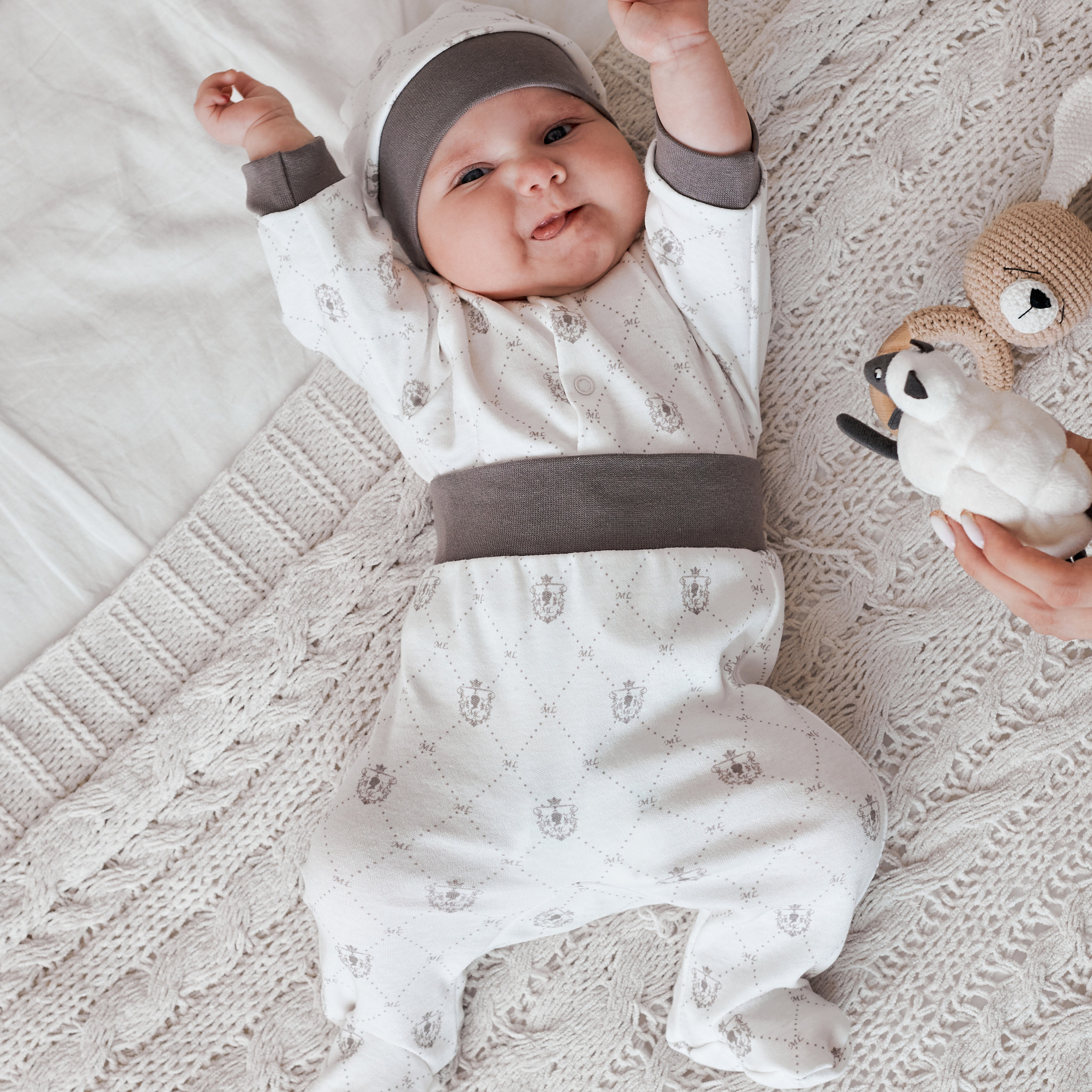 Отзывы фотограф Wildberries Екатеринбург модель для маркетплейсов ВБ Ozon отзывы фотосессия для WB Озон Екб результаты кейсы заказать. Фотограф Екатеринбург Анастасия Жерновская | Маркетплейсы и нейрофото