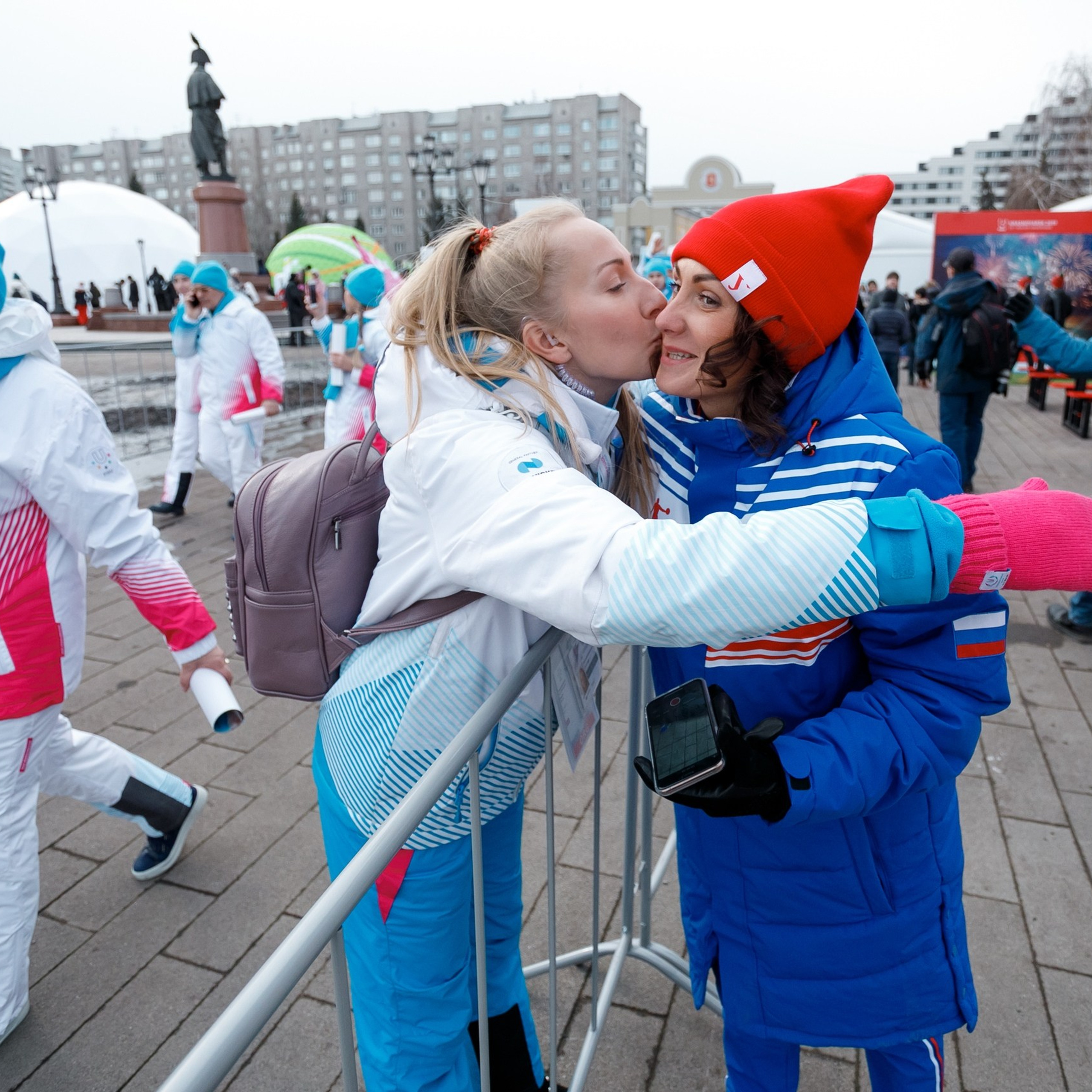 Встреча эстафеты огня Универсиады @ Площадь Мира